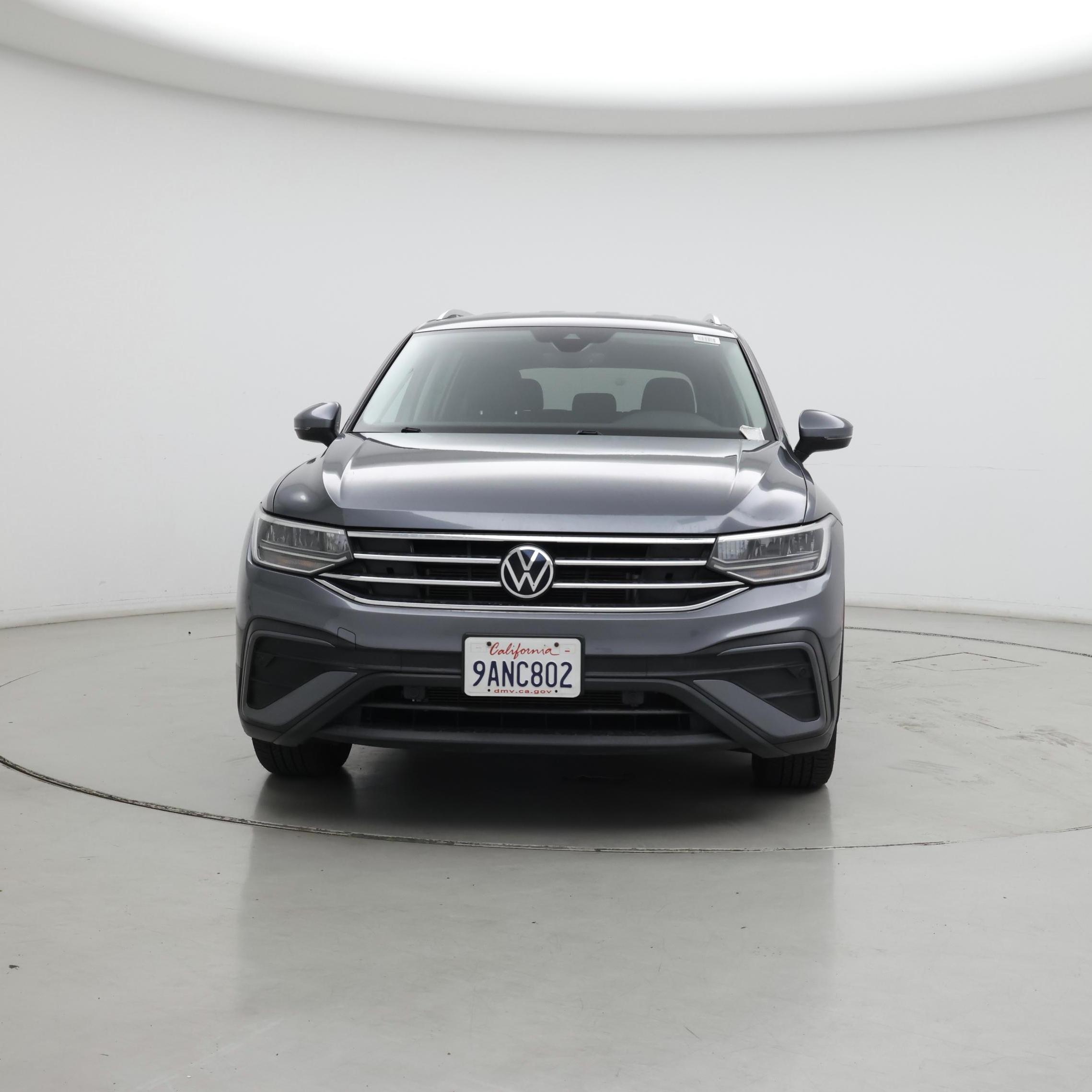 Thumbnail: 2022 Volkswagen Tiguan - 5