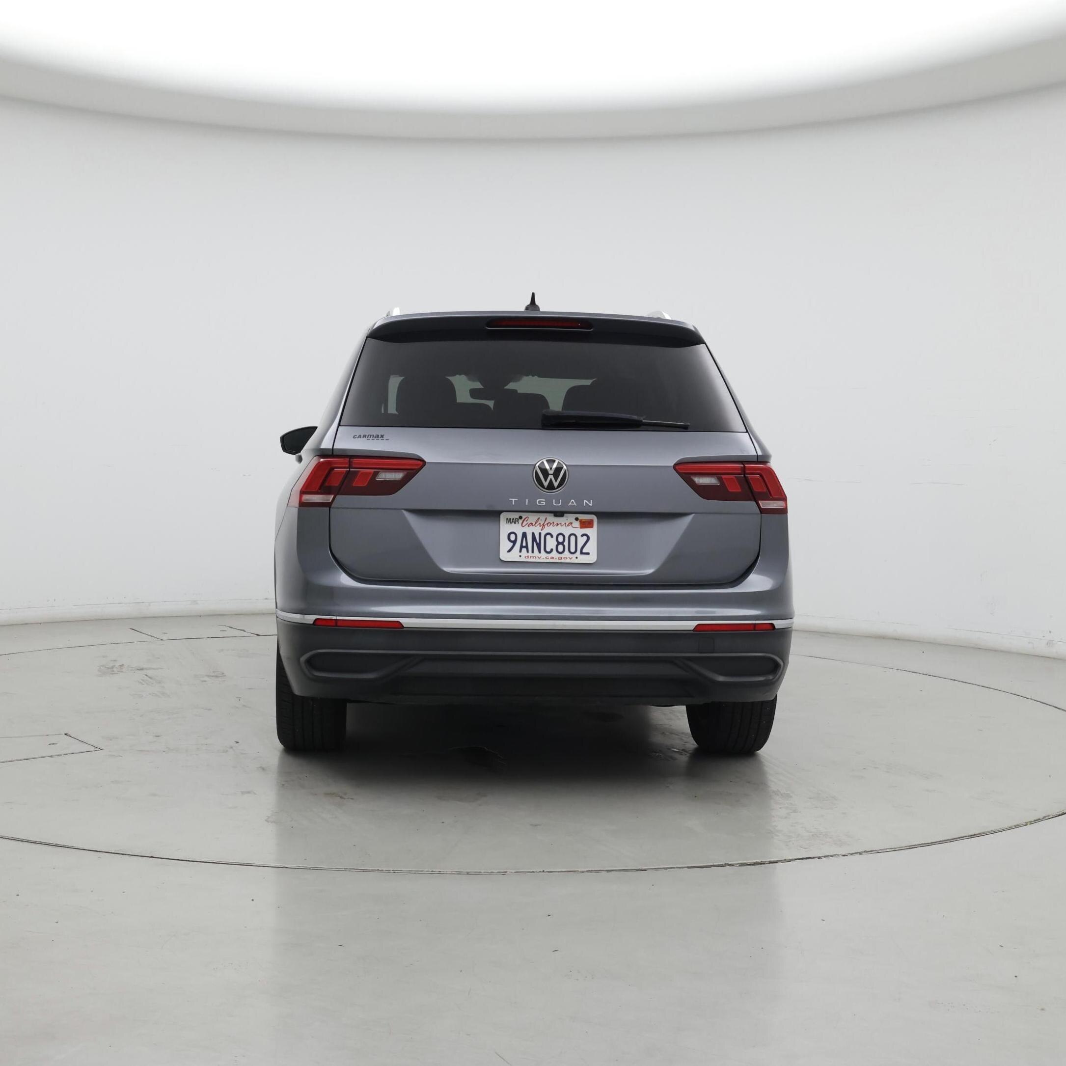 Thumbnail: 2022 Volkswagen Tiguan - 6