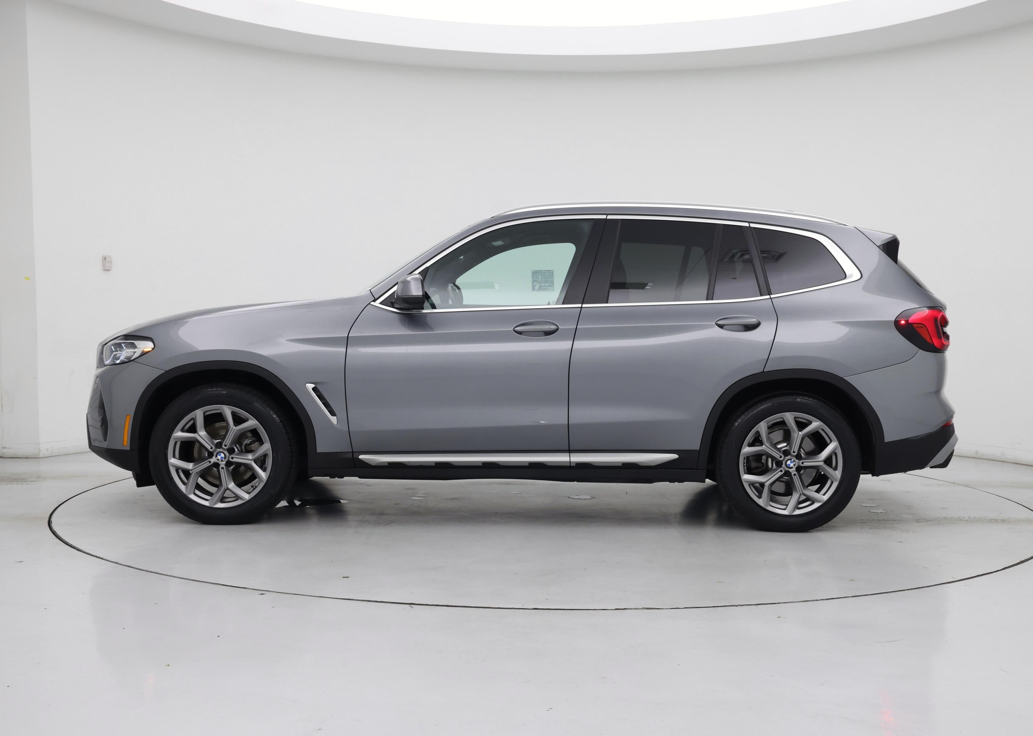 Thumbnail: 2024 BMW X3 - 3