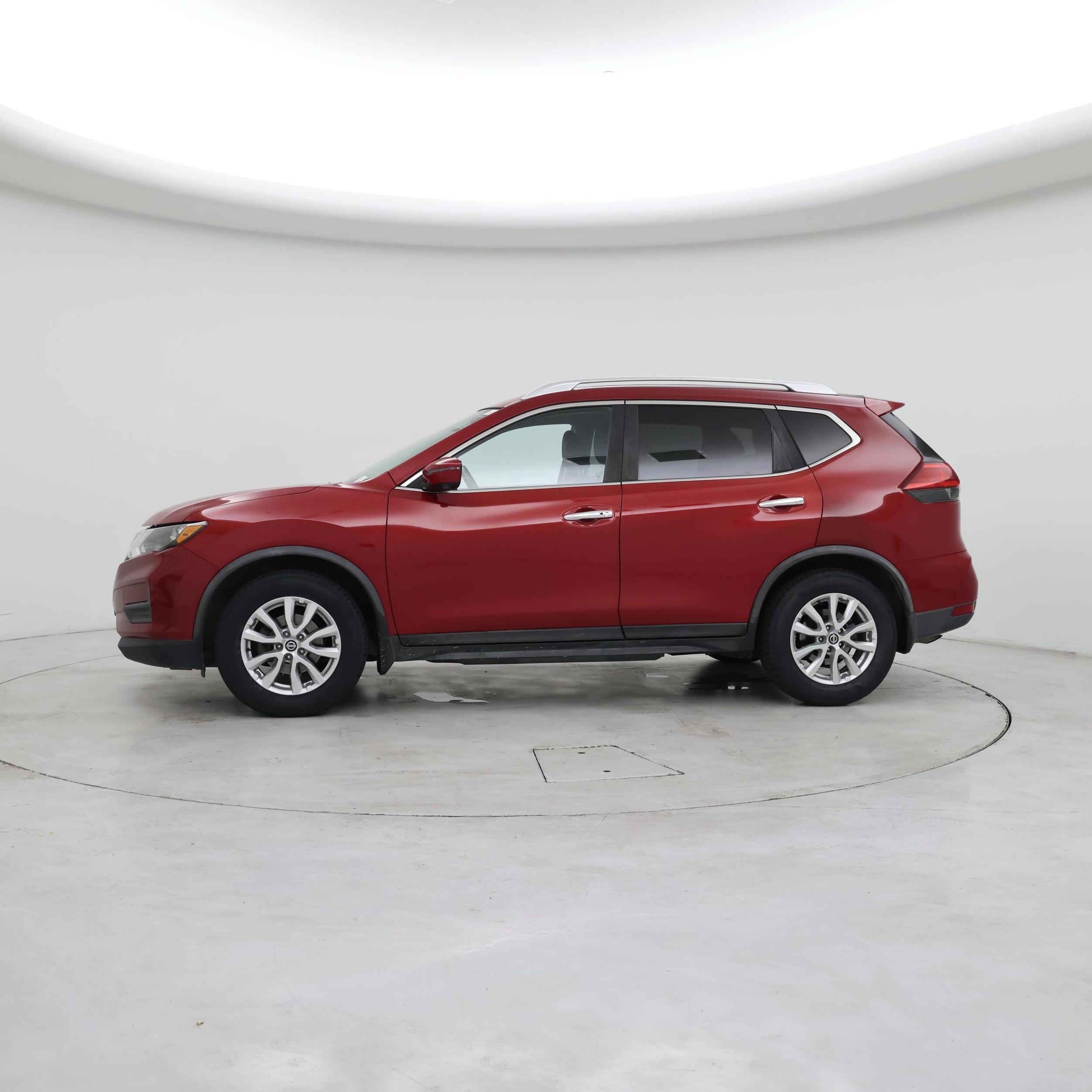 Thumbnail: 2017 Nissan Rogue - 3