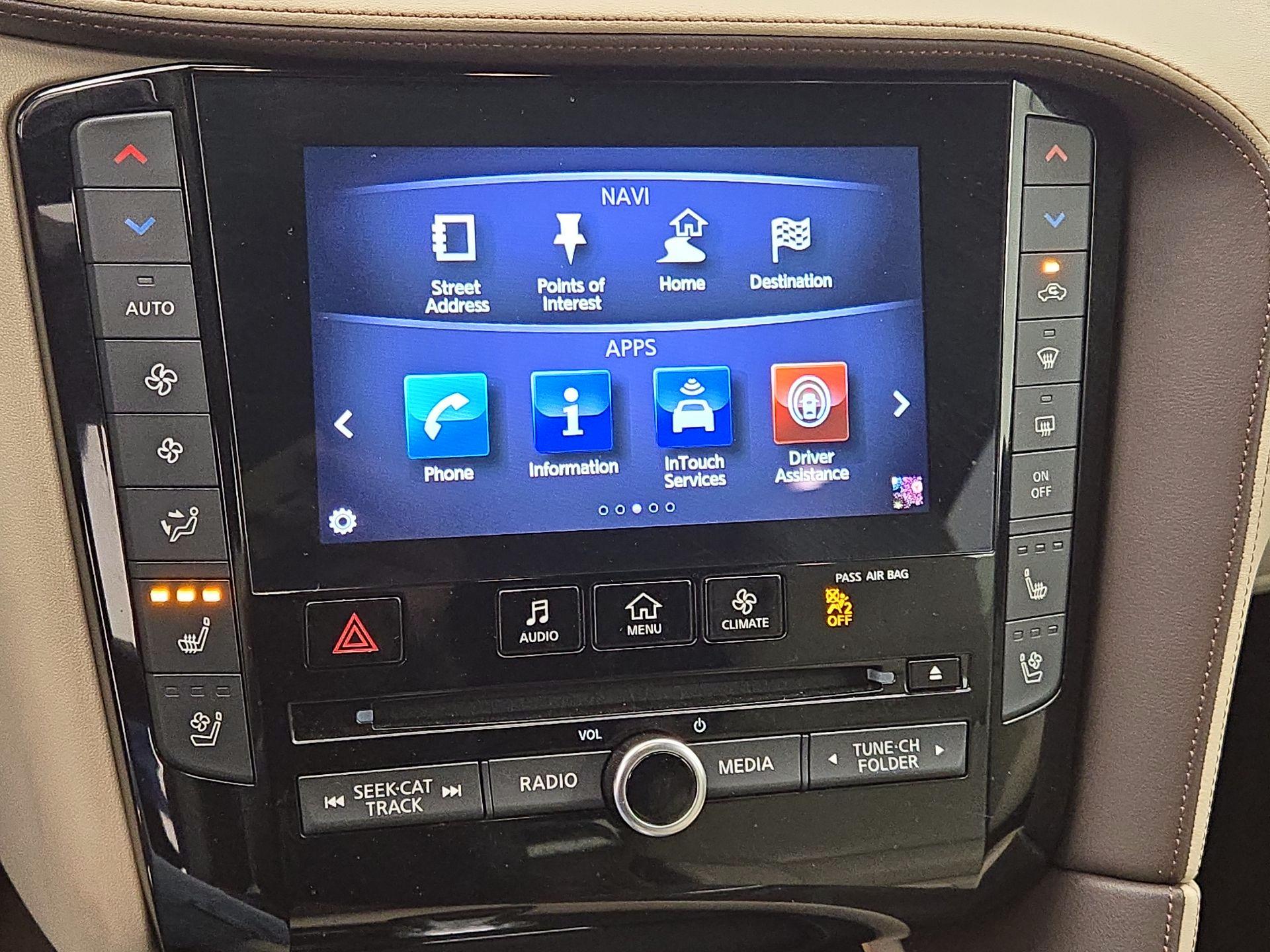 Thumbnail: 2019 INFINITI QX50 - 17