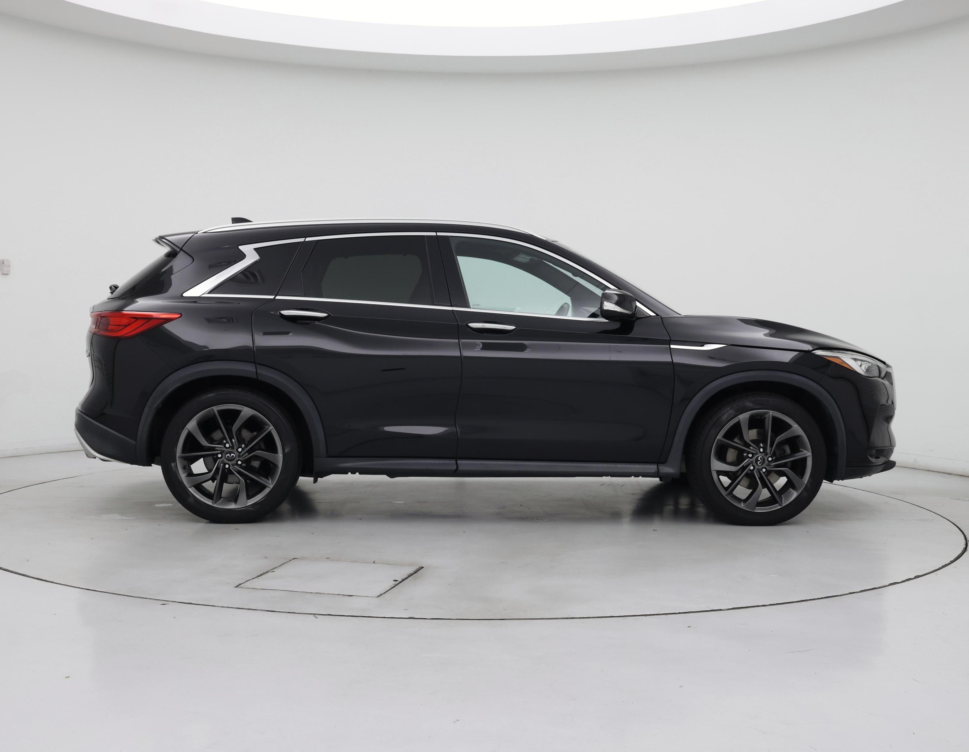 Thumbnail: 2019 INFINITI QX50 - 7