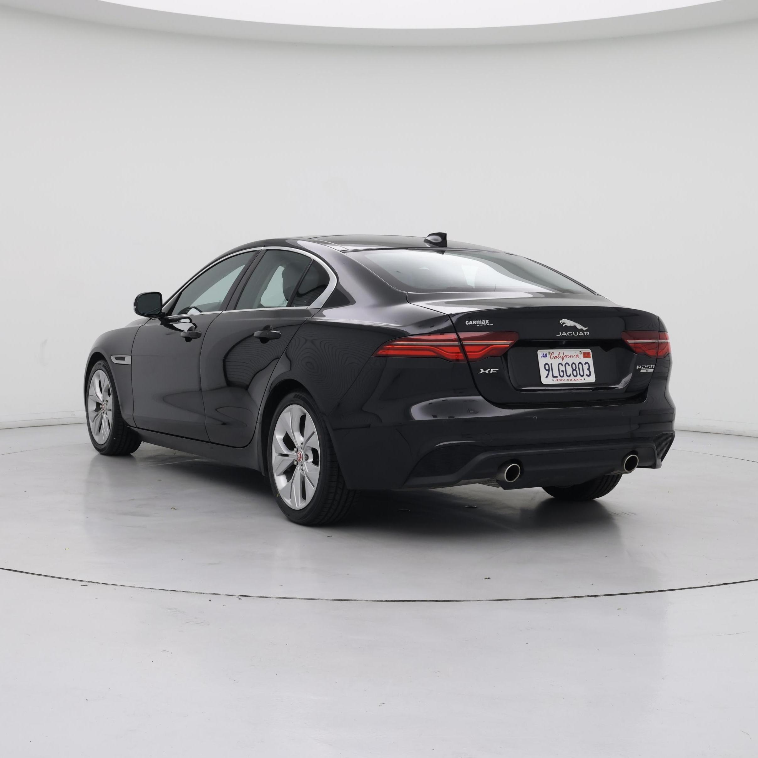 Thumbnail: 2020 Jaguar XE - 2