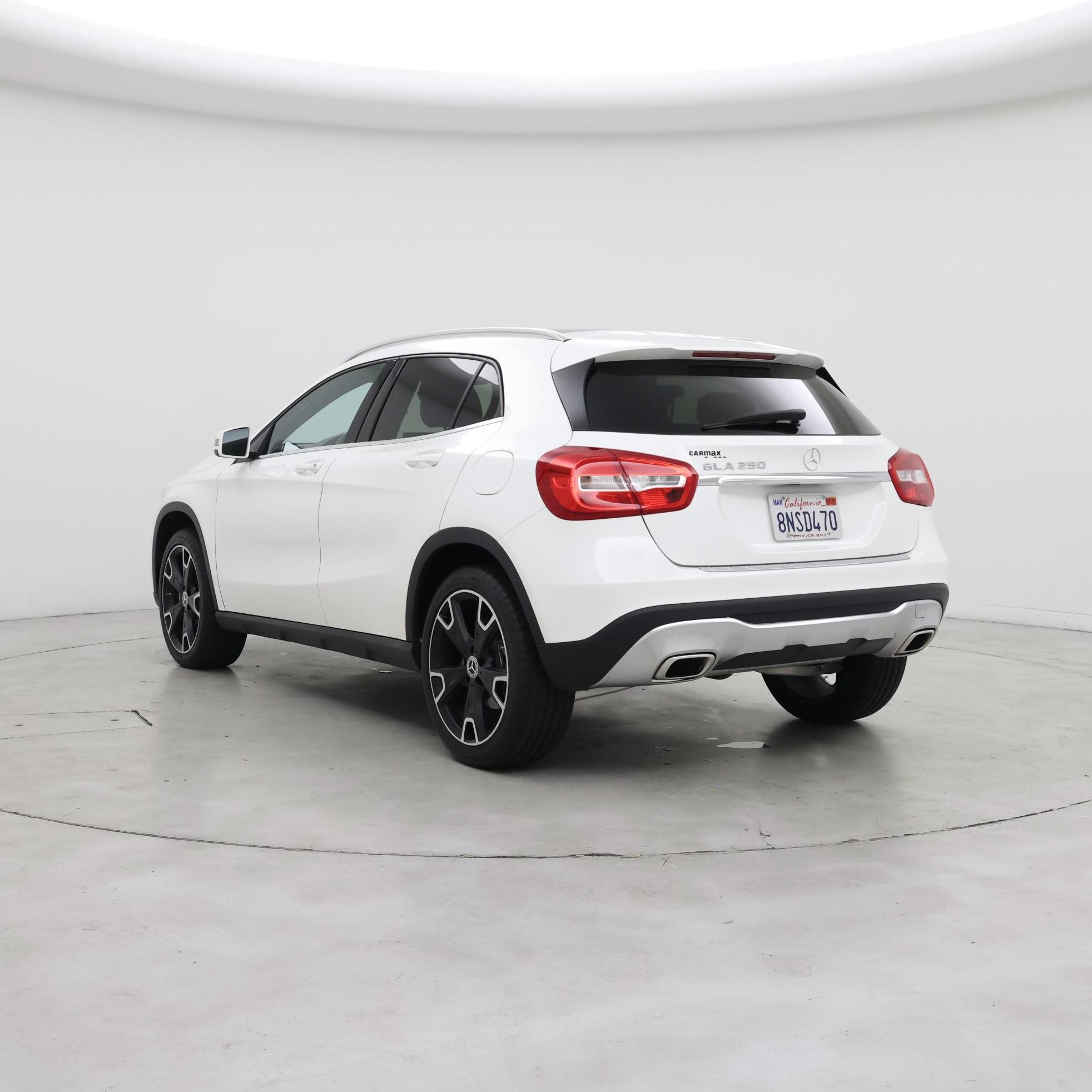 Thumbnail: 2020 Mercedes-Benz GLA - 2
