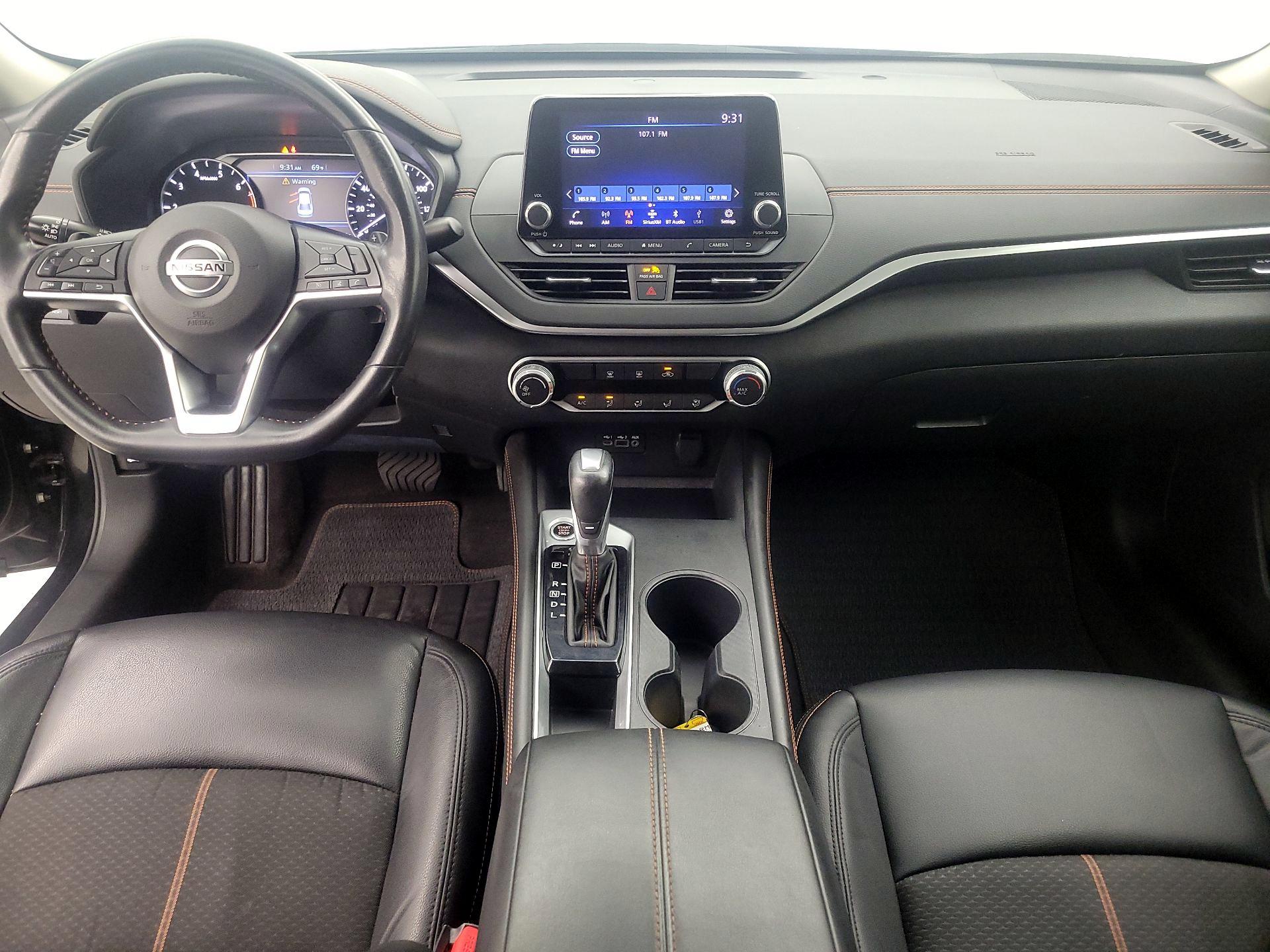 Thumbnail: 2022 Nissan Altima - 9