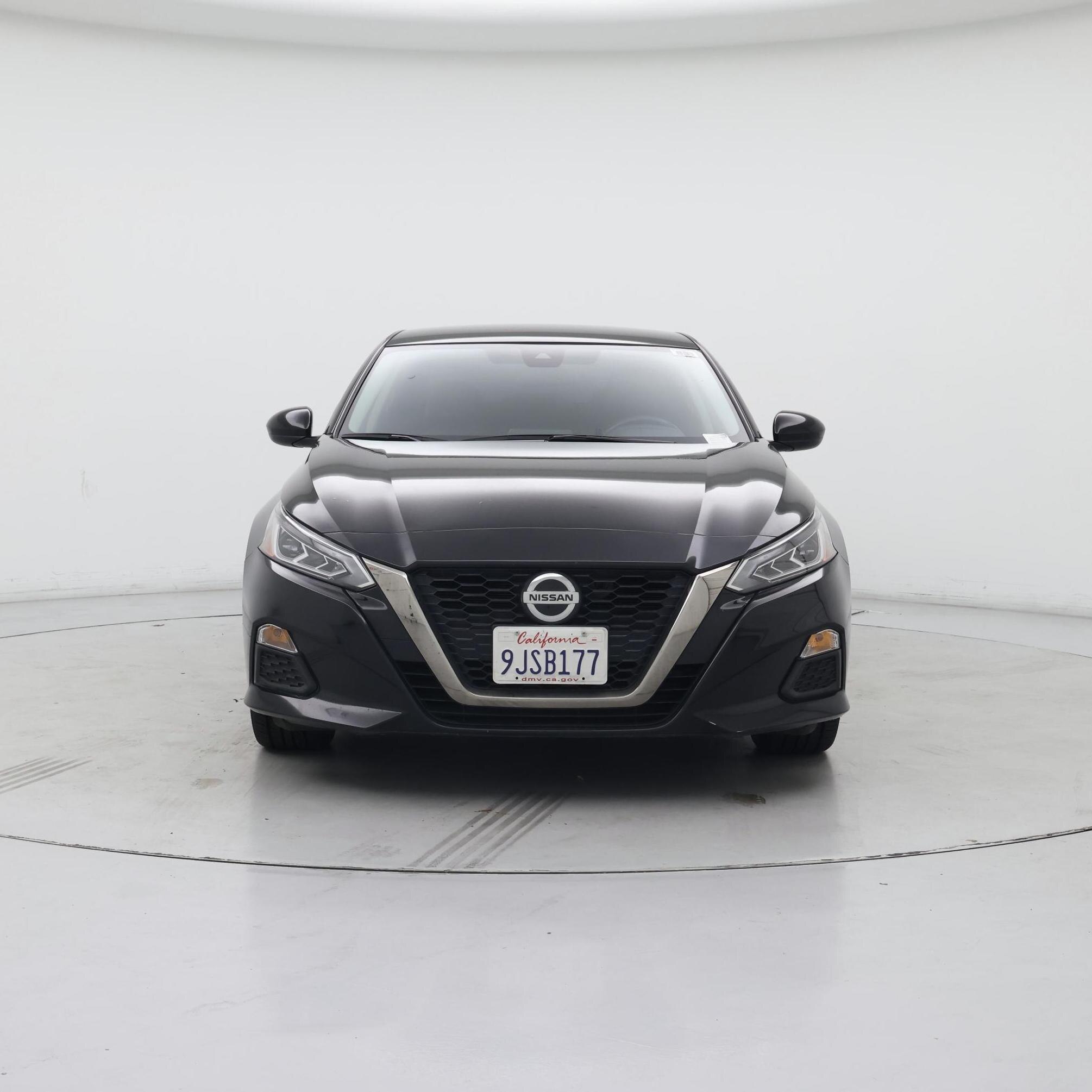 Thumbnail: 2022 Nissan Altima - 5