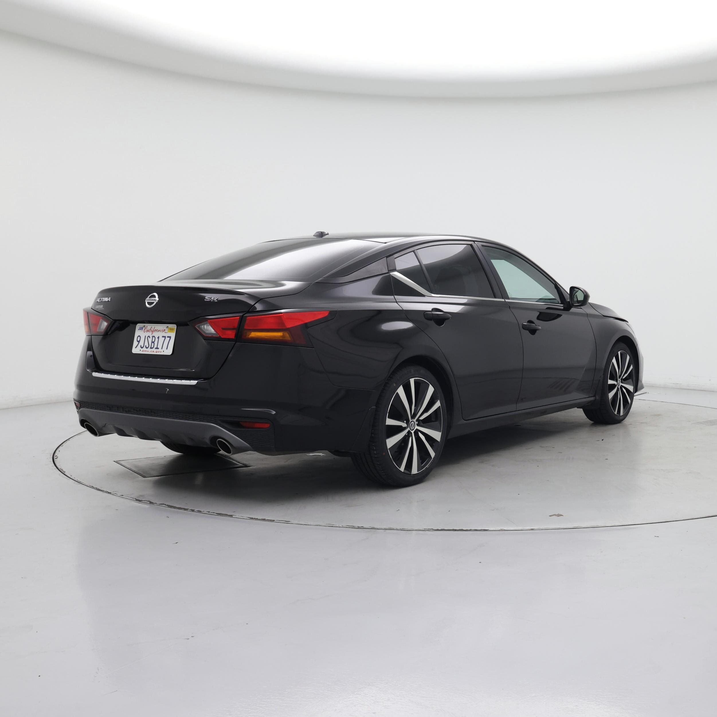 Thumbnail: 2022 Nissan Altima - 8