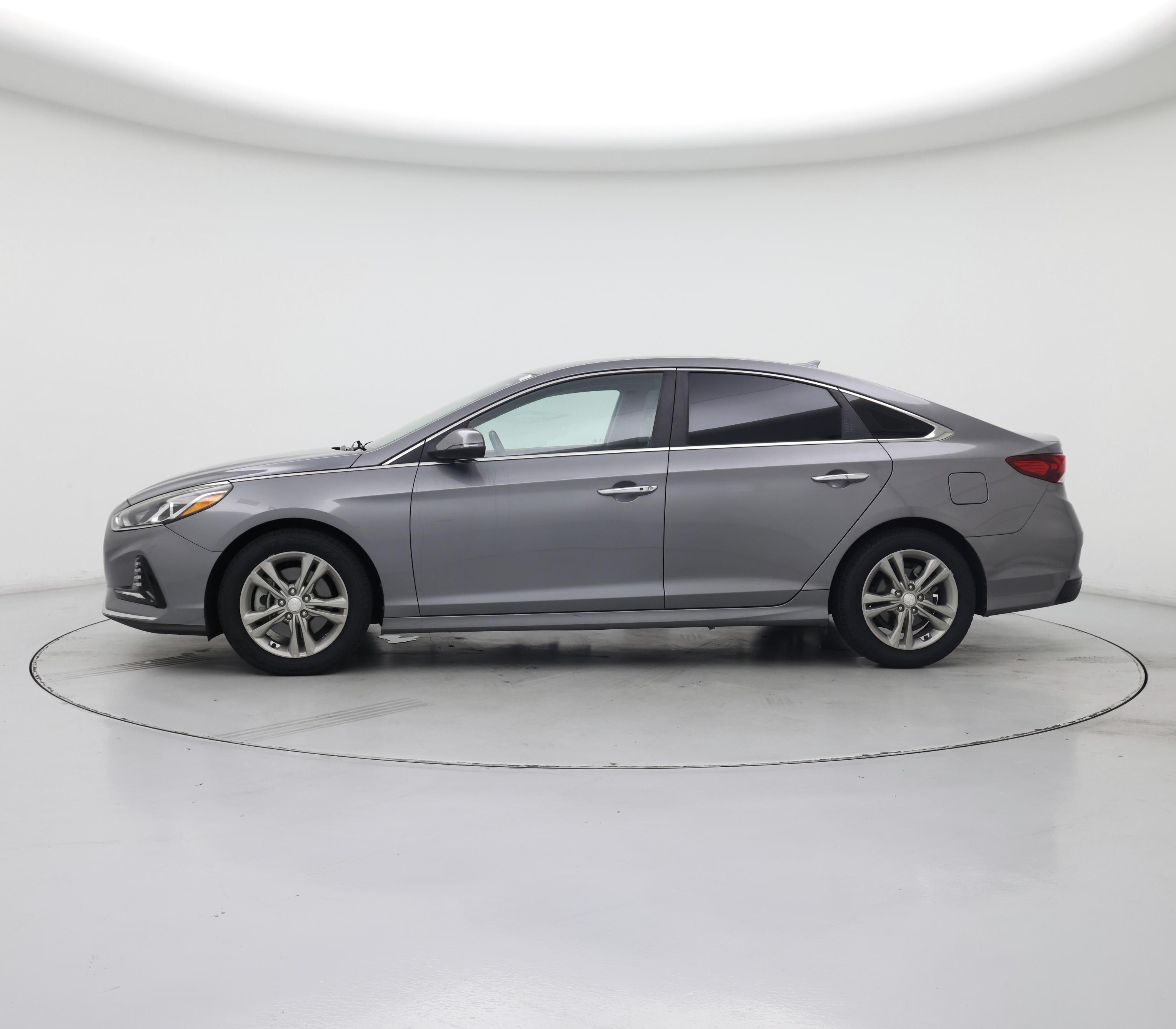 Thumbnail: 2018 Hyundai Sonata - 3