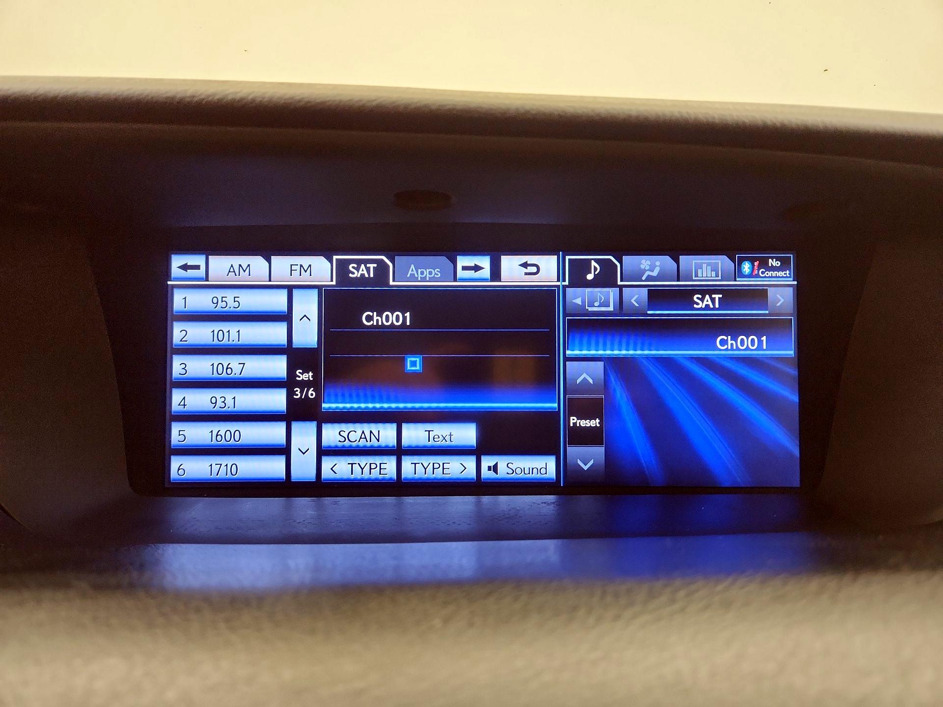 Thumbnail: 2013 Lexus GS - 16