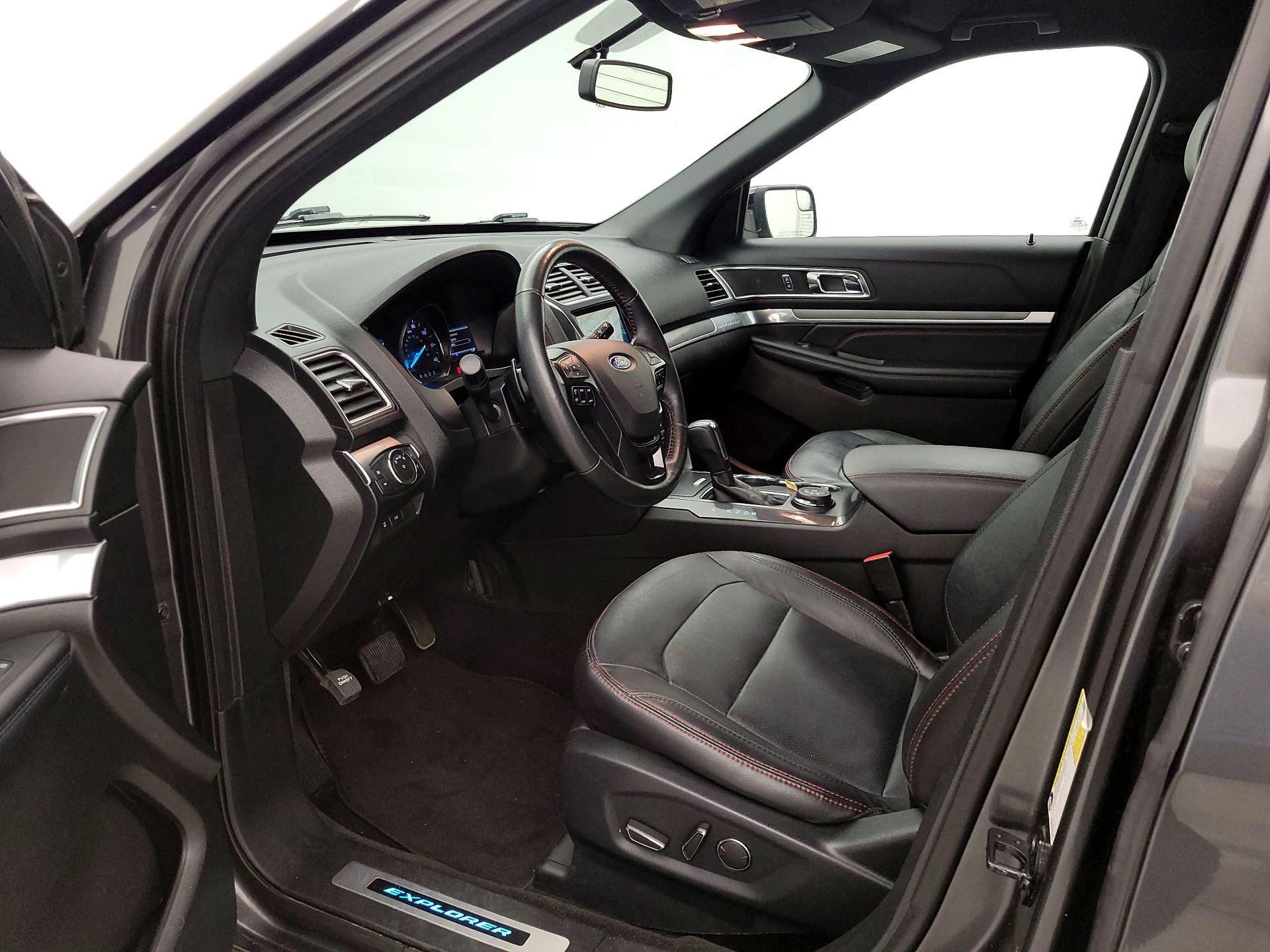 Thumbnail: 2017 Ford Explorer - 11
