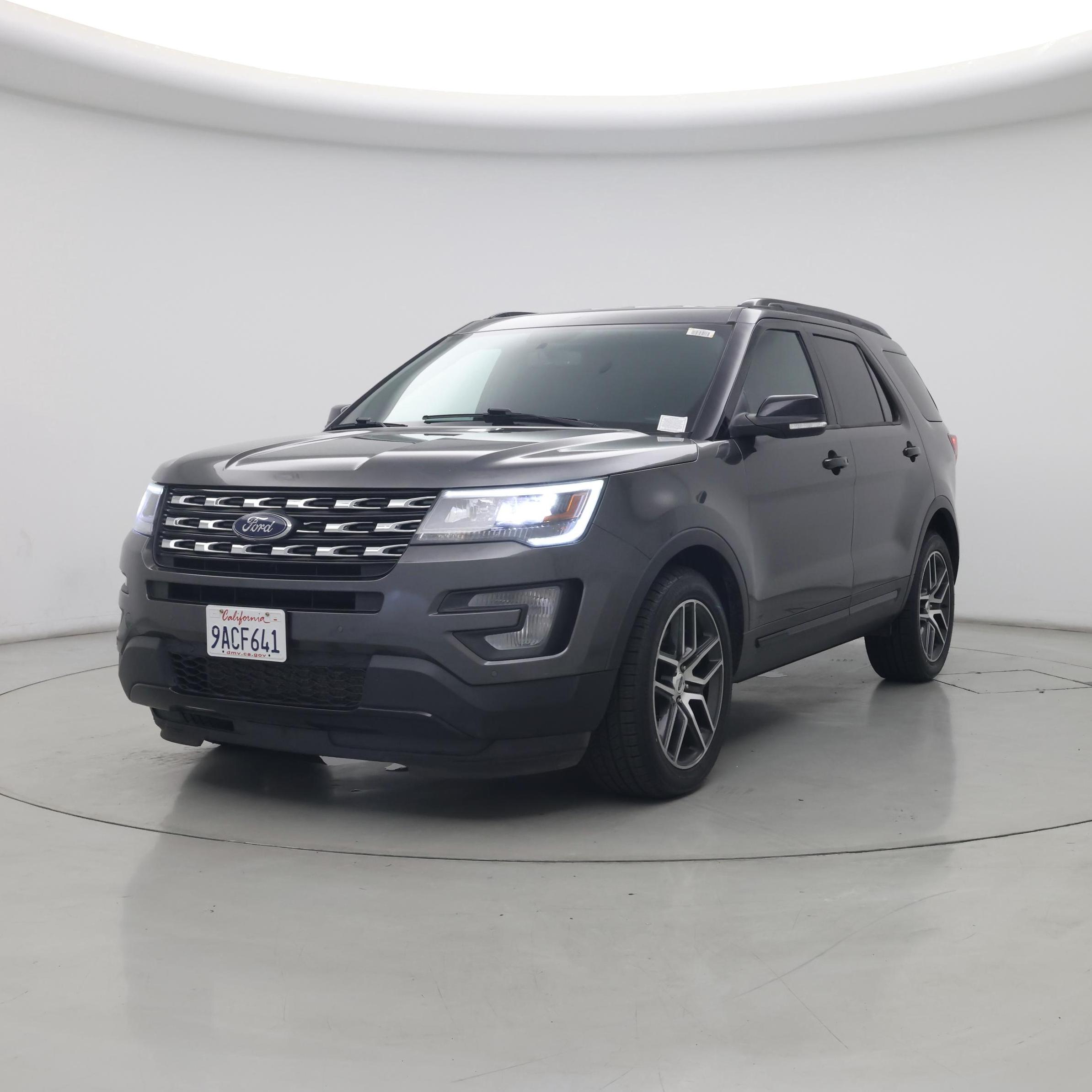 Thumbnail: 2017 Ford Explorer - 4