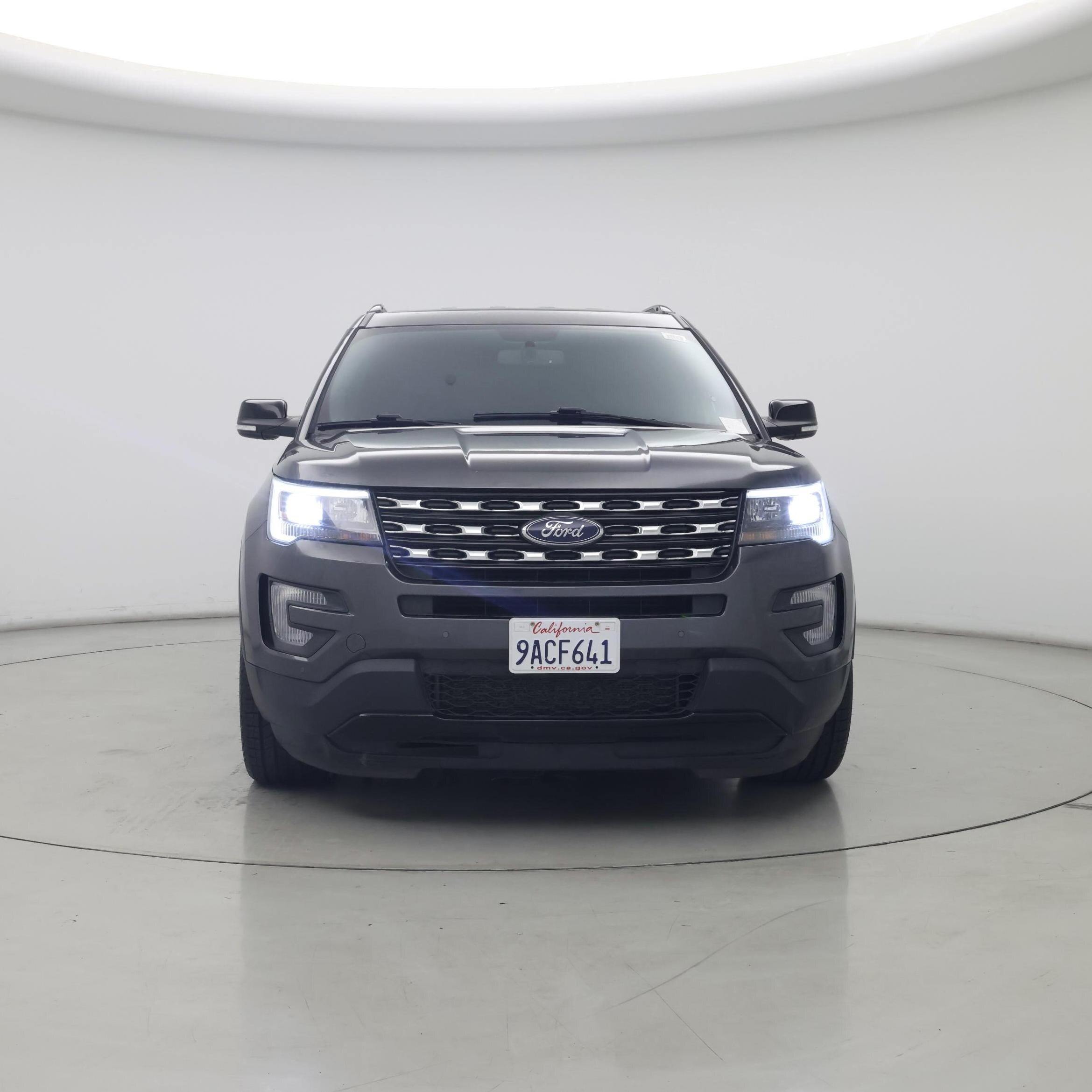 Thumbnail: 2017 Ford Explorer - 5