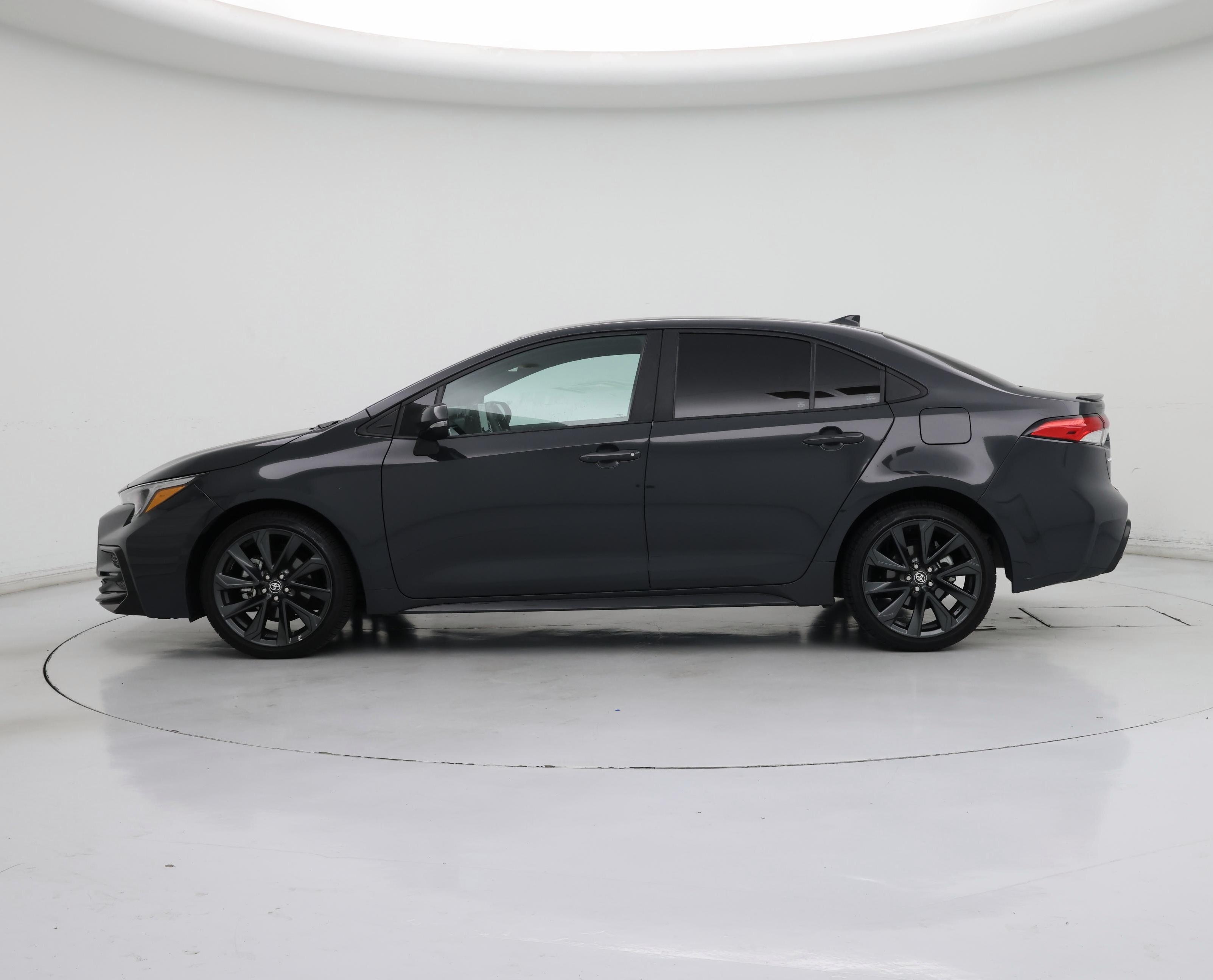 Thumbnail: 2024 Toyota Corolla - 3