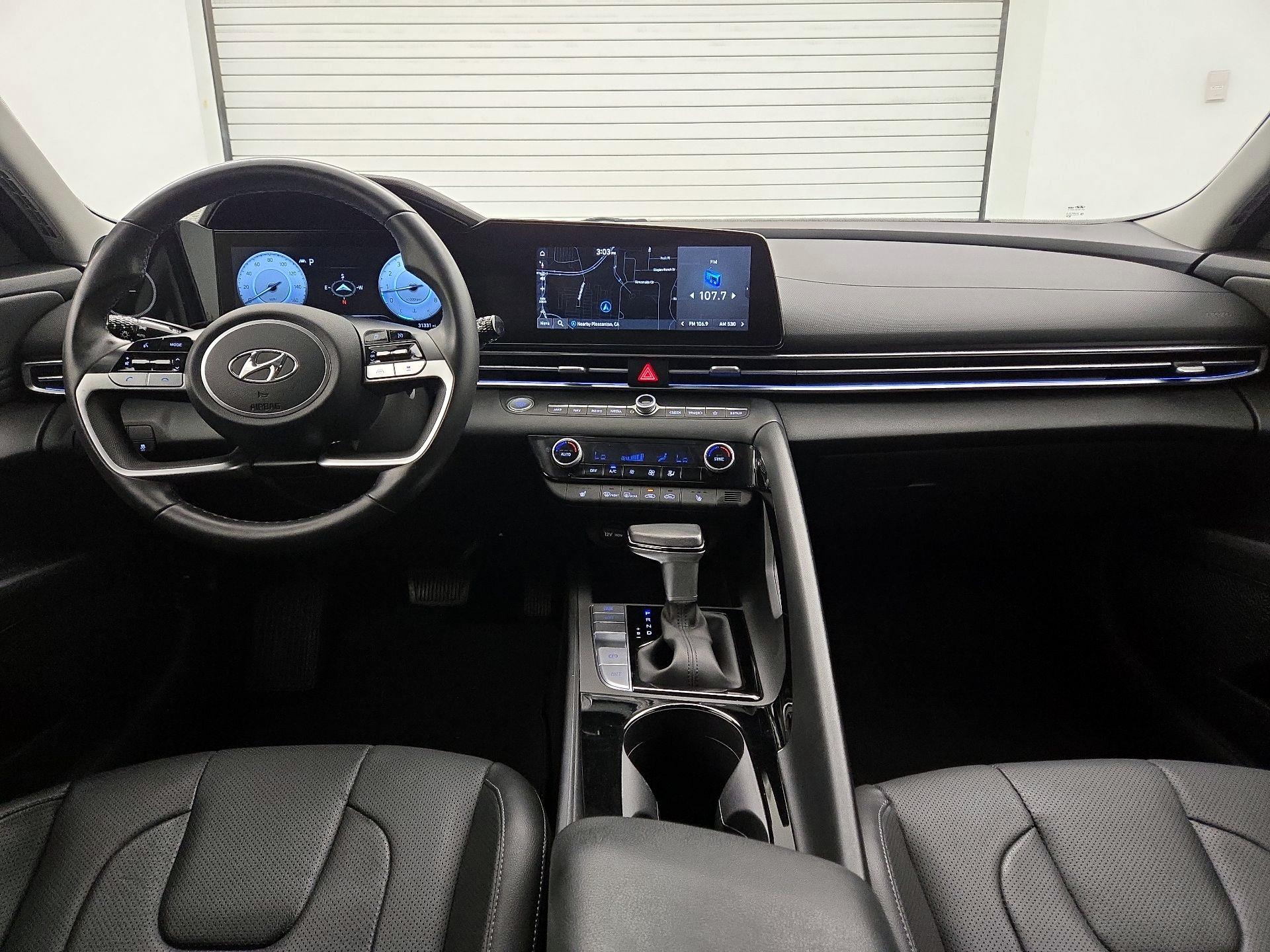 Thumbnail: 2023 Hyundai Elantra - 8