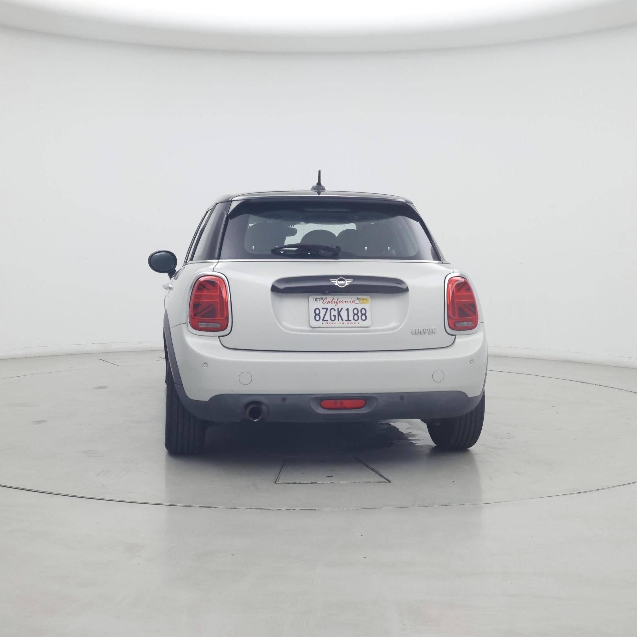 Thumbnail: 2019 MINI Cooper Hardtop - 6