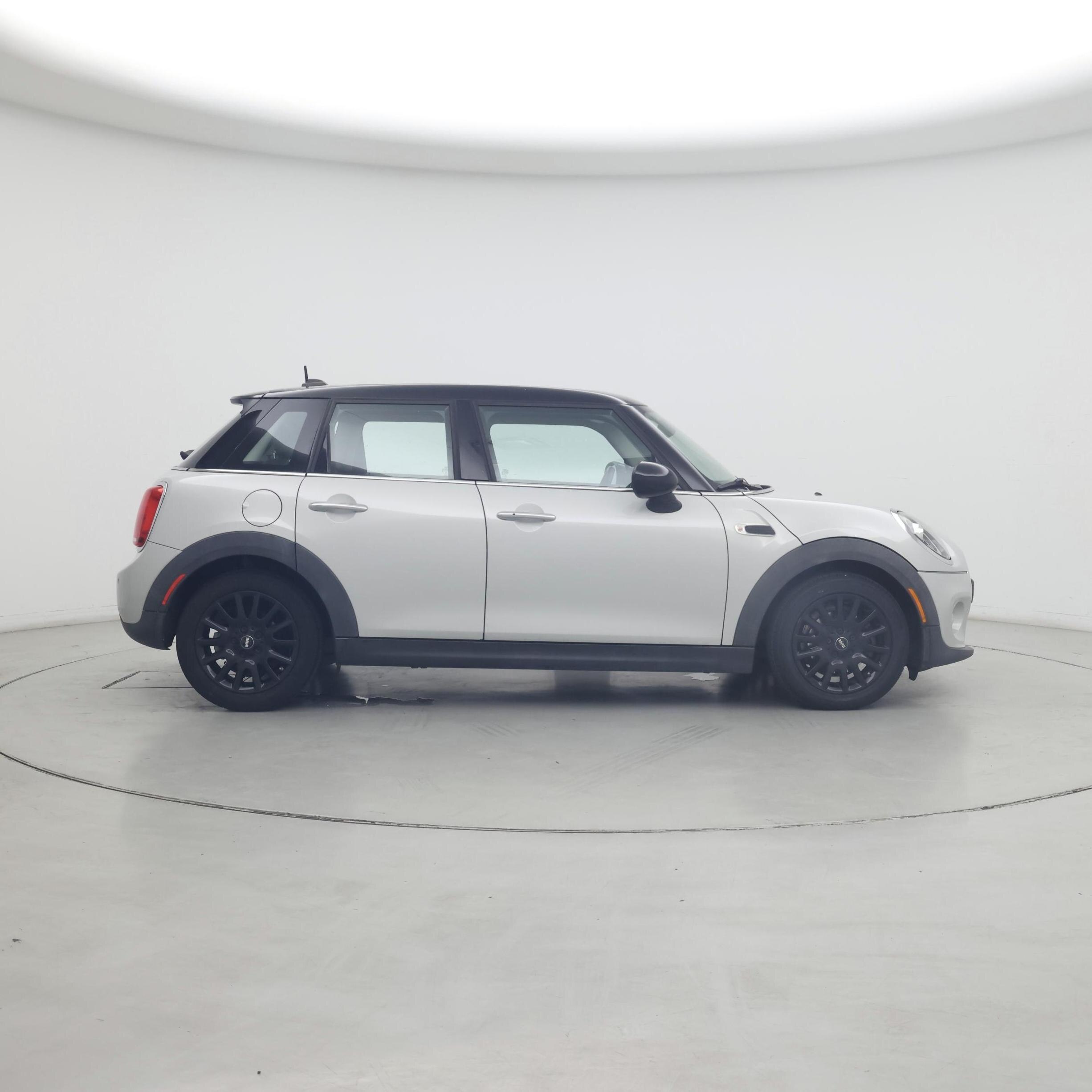 Thumbnail: 2019 MINI Cooper Hardtop - 7
