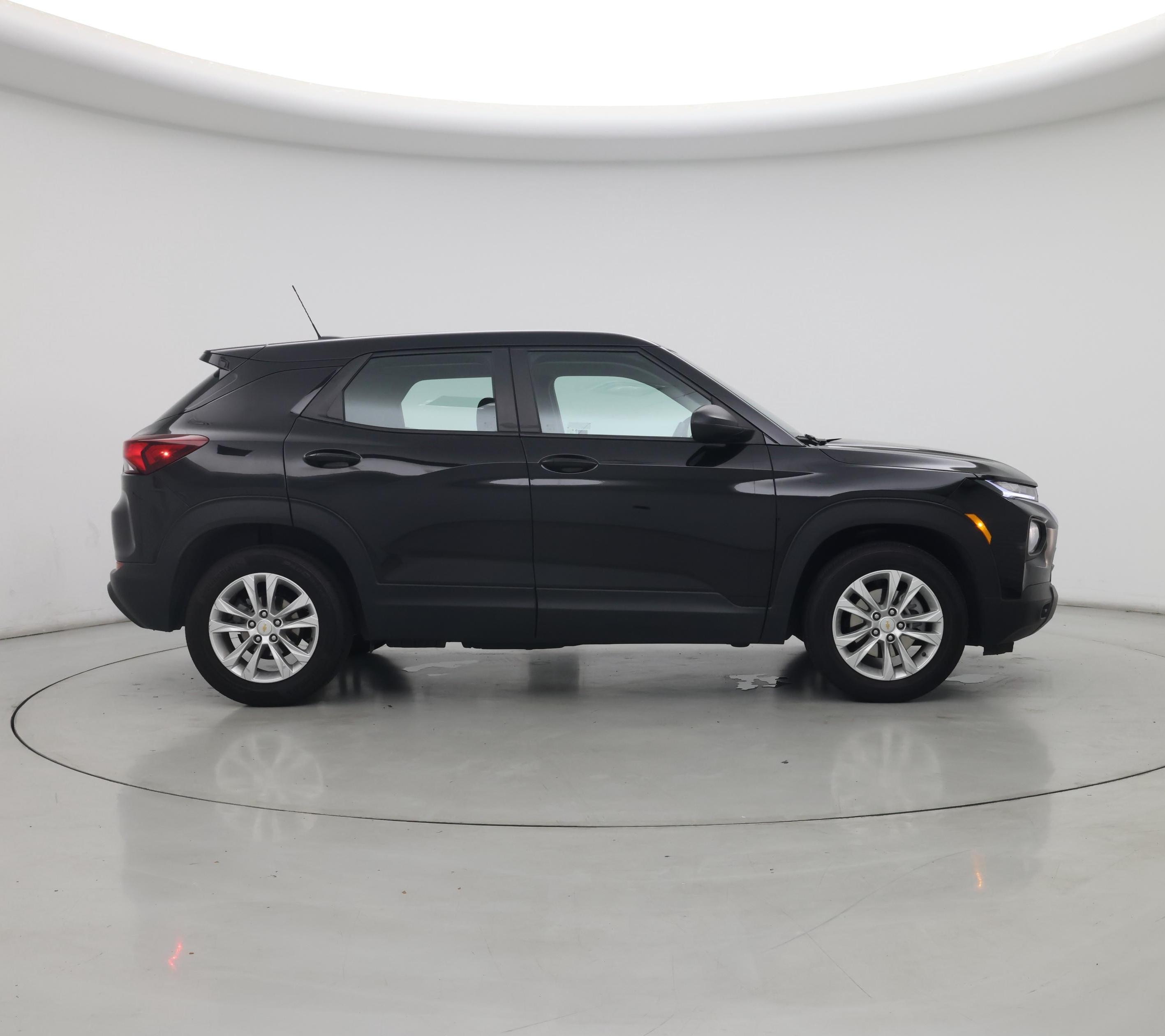 Thumbnail: 2023 Chevrolet TrailBlazer - 7
