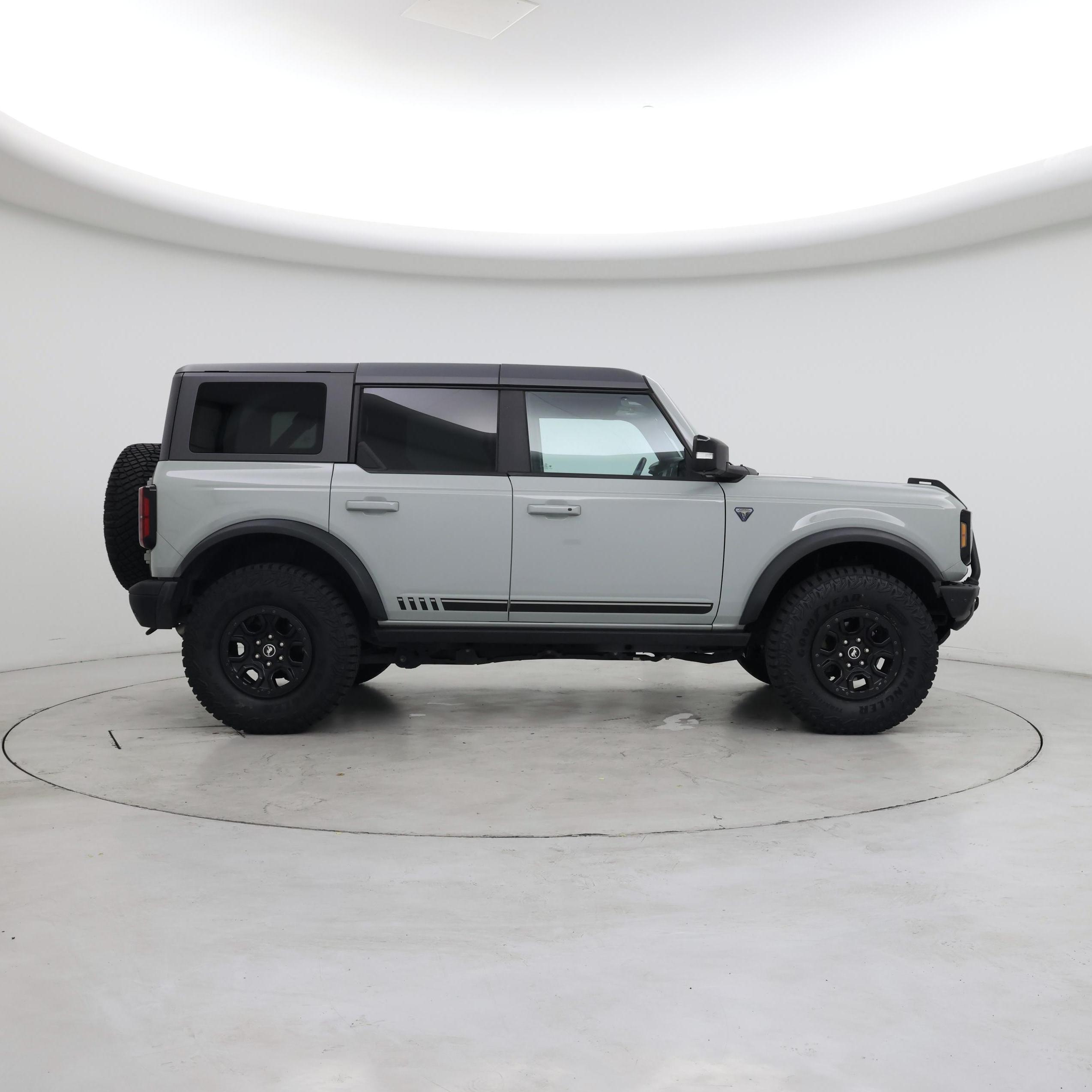 Thumbnail: 2021 Ford Bronco - 7