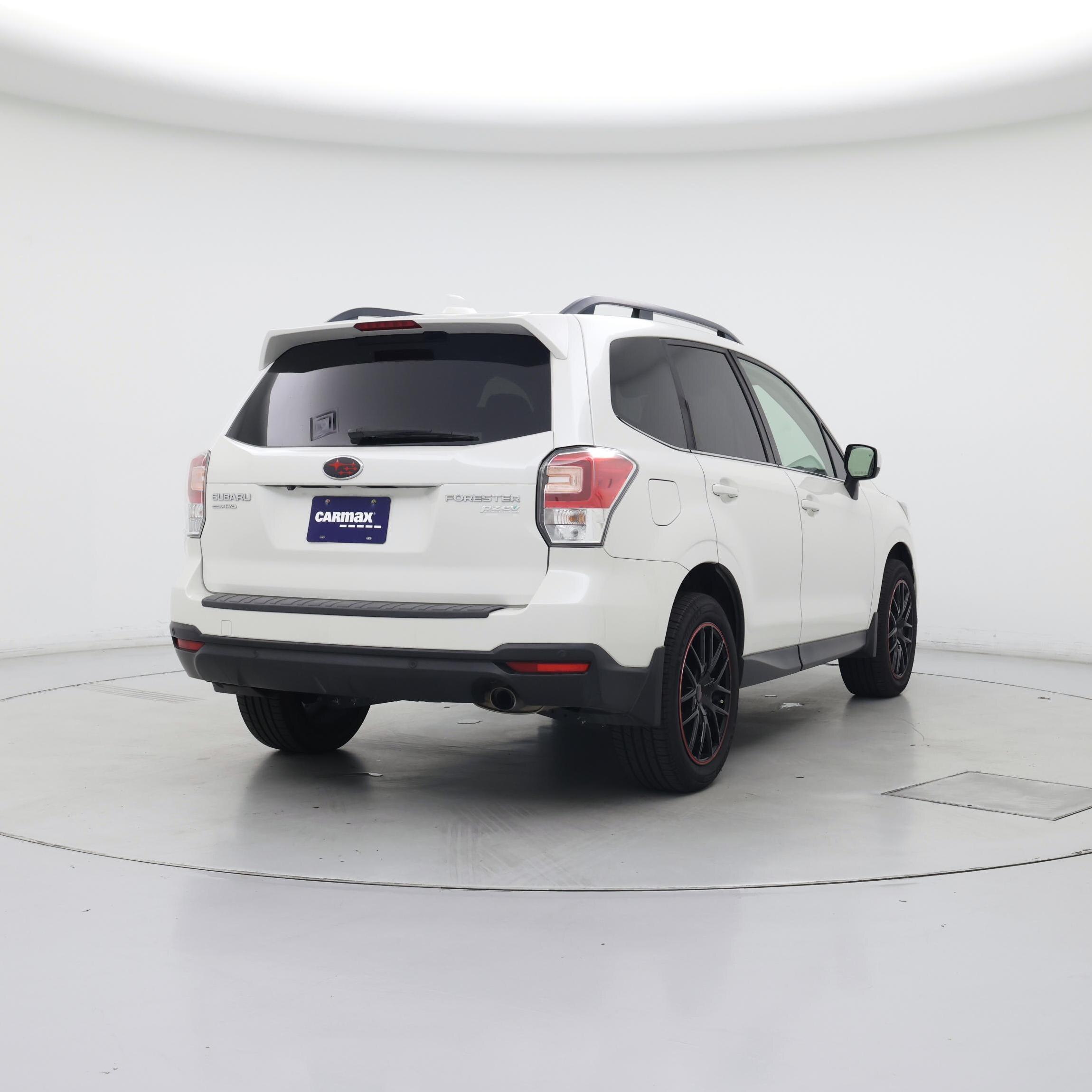 Thumbnail: 2017 Subaru Forester - 8