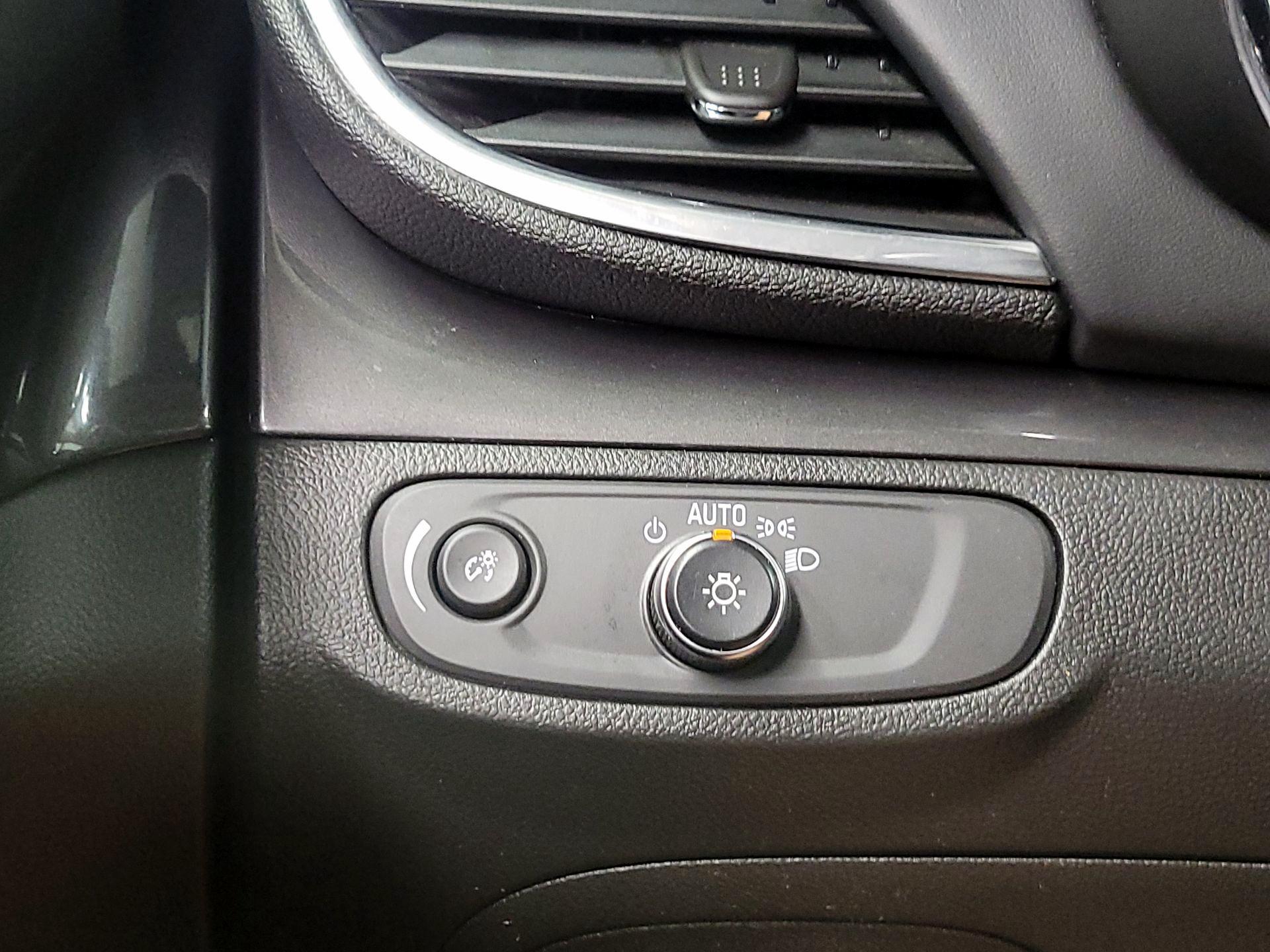 Thumbnail: 2021 Buick Encore - 13