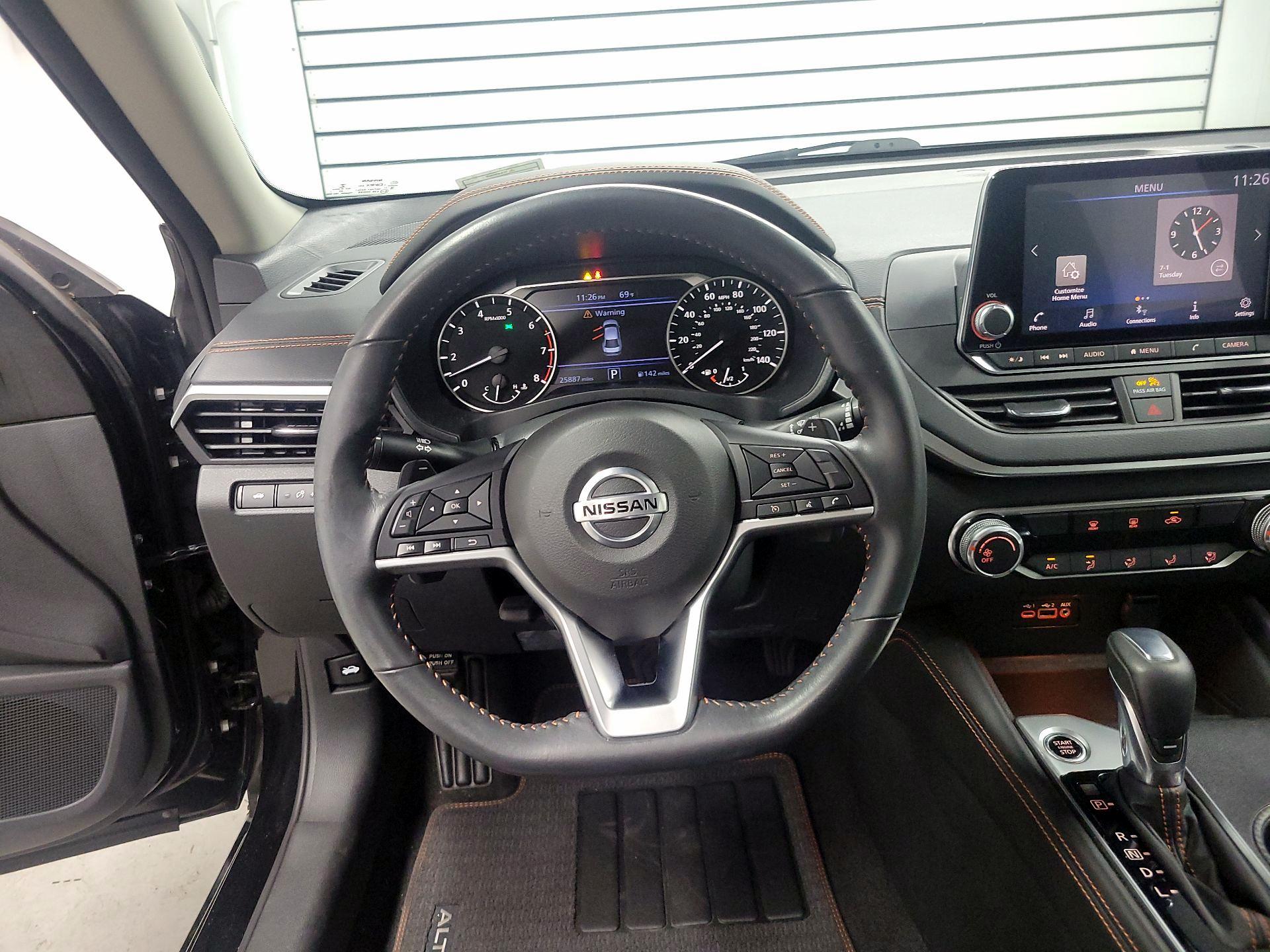 Thumbnail: 2022 Nissan Altima - 10