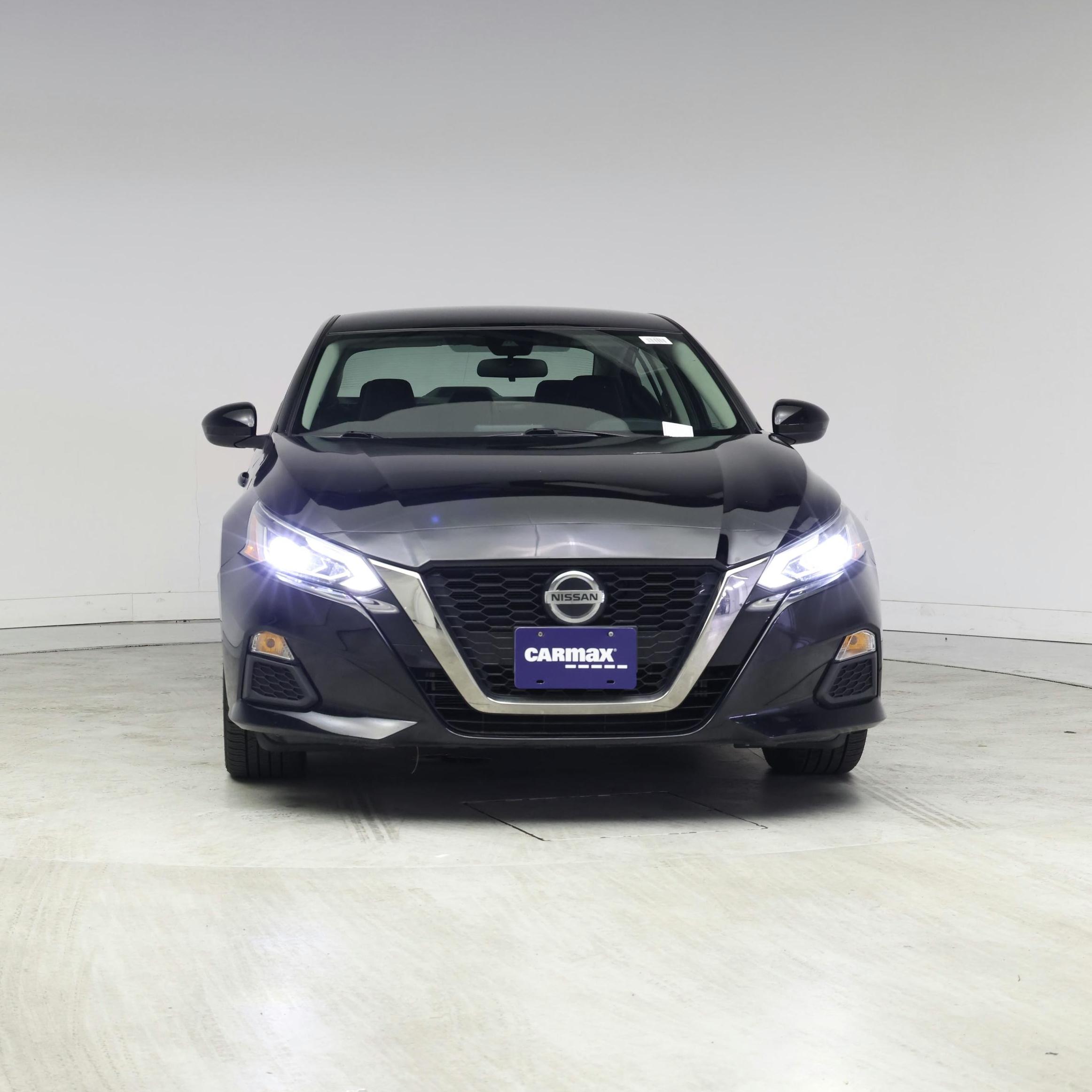 Thumbnail: 2022 Nissan Altima - 5