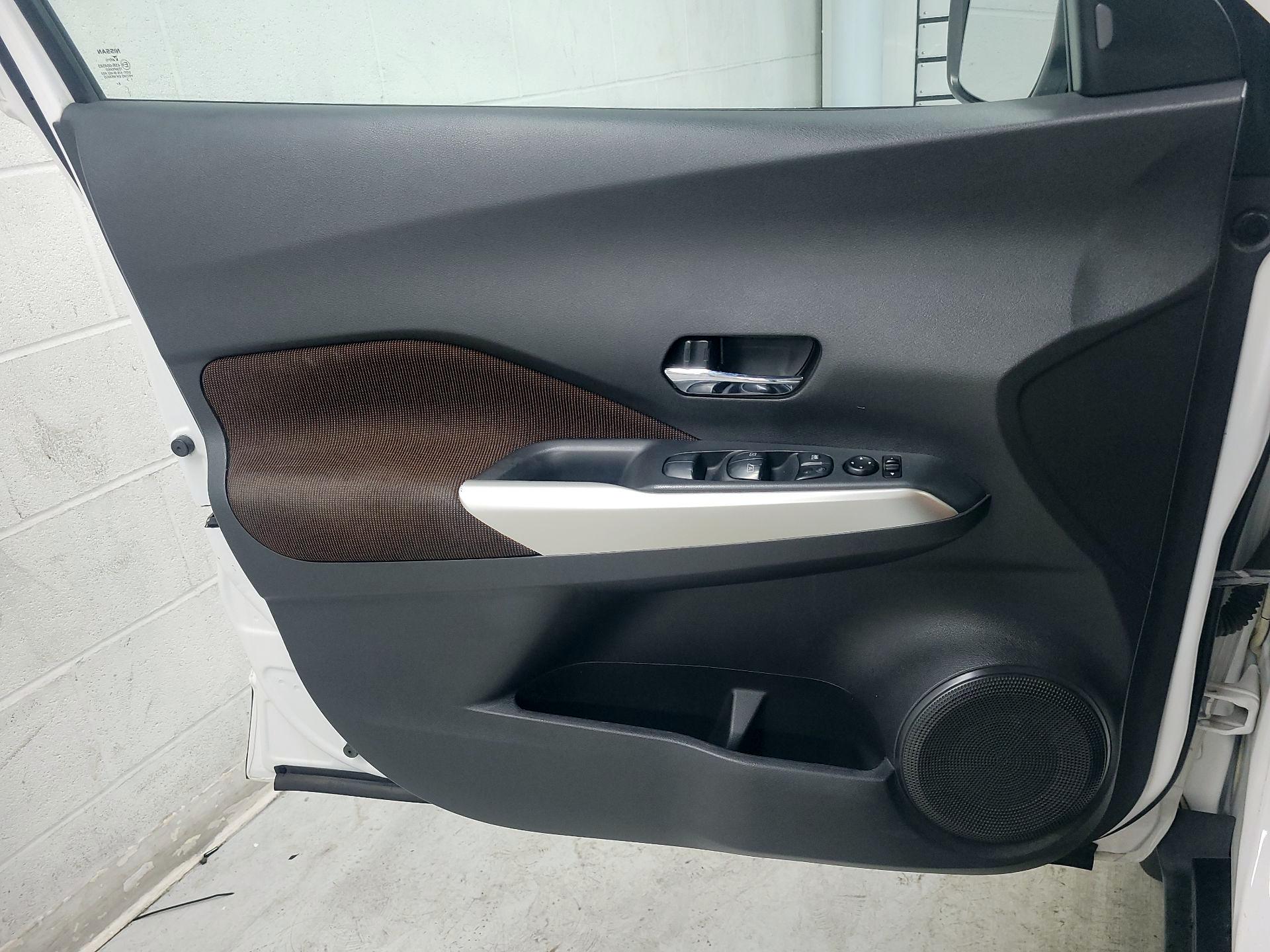 Thumbnail: 2019 Nissan Kicks - 12
