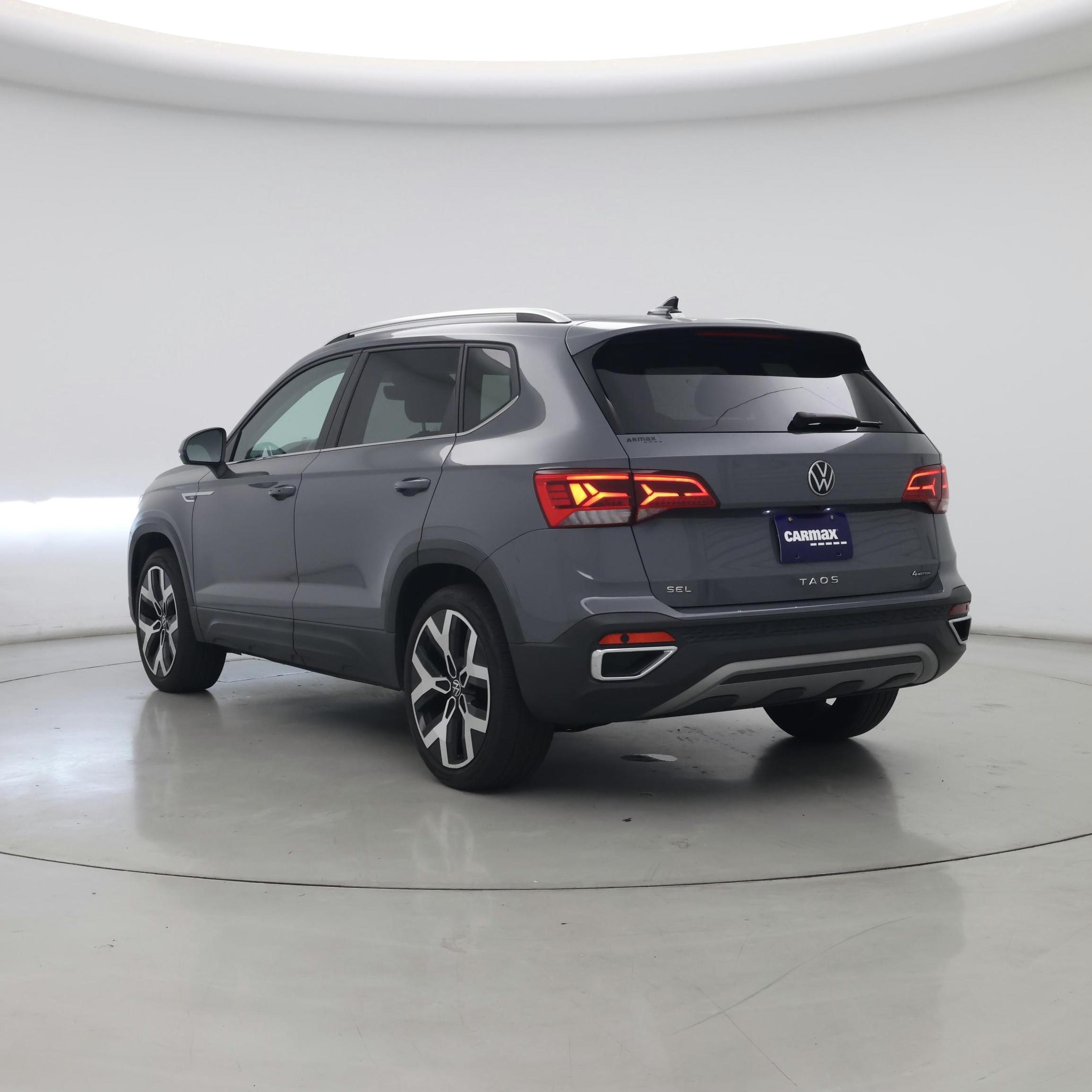 Thumbnail: 2022 Volkswagen Taos - 2