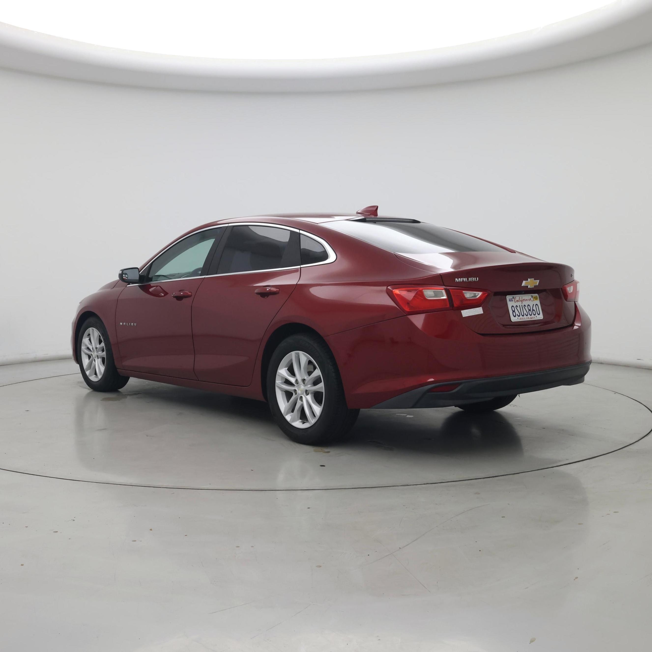Thumbnail: 2018 Chevrolet Malibu - 2