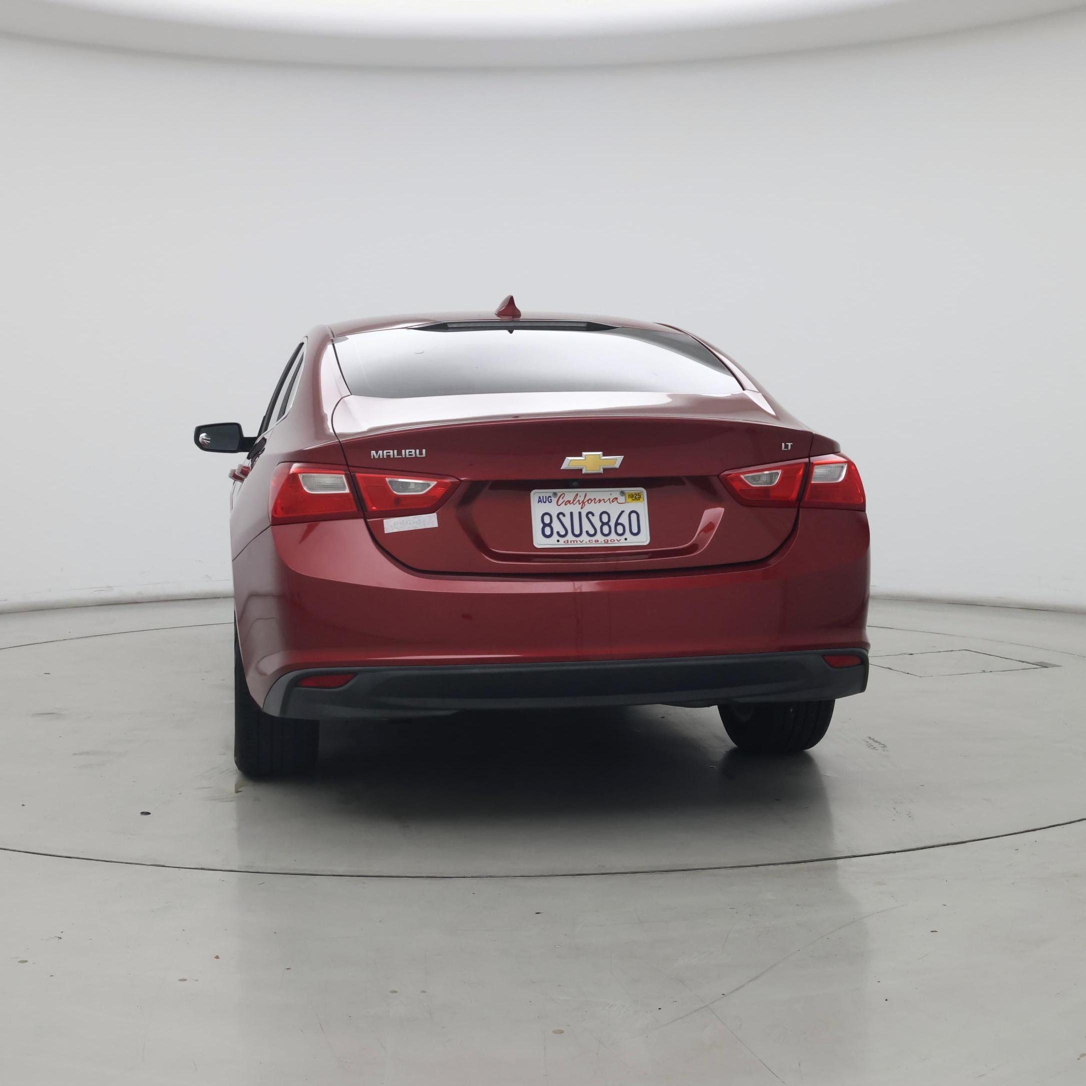 Thumbnail: 2018 Chevrolet Malibu - 6