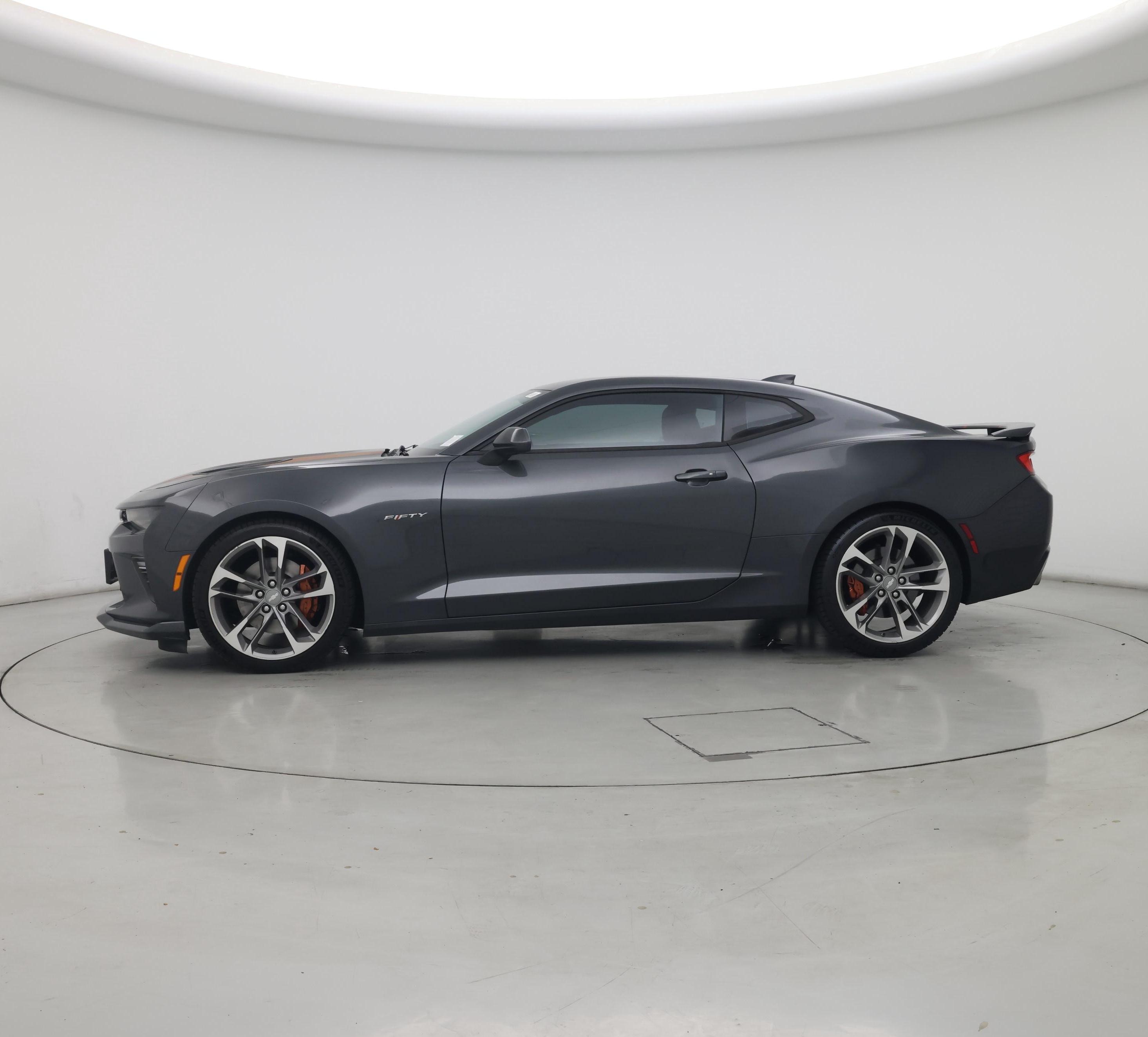 Thumbnail: 2017 Chevrolet Camaro - 3