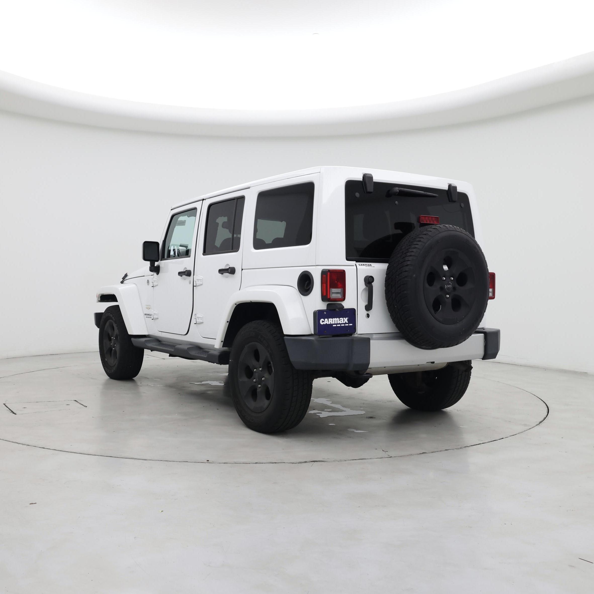 Thumbnail: 2015 Jeep Wrangler - 2