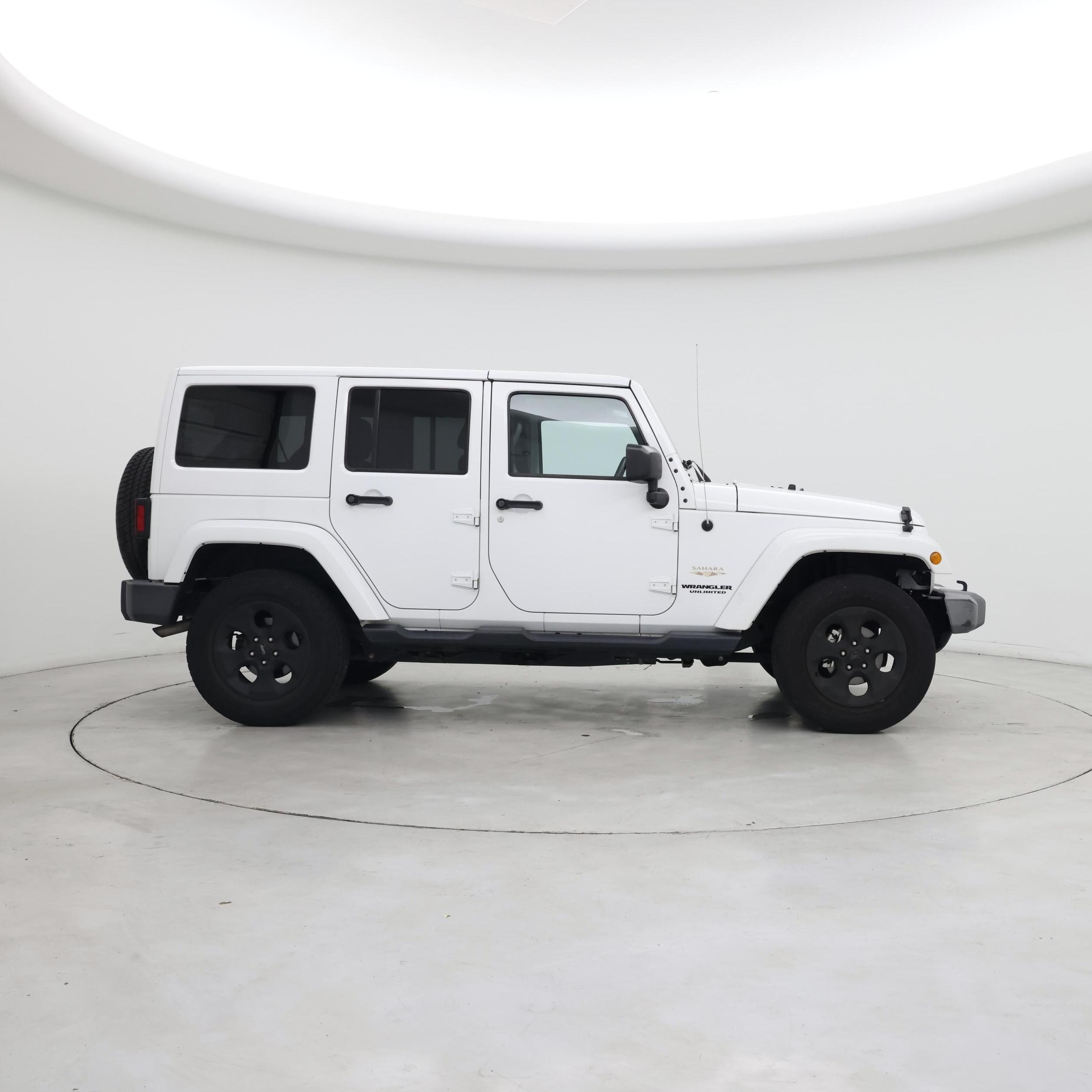 Thumbnail: 2015 Jeep Wrangler - 7