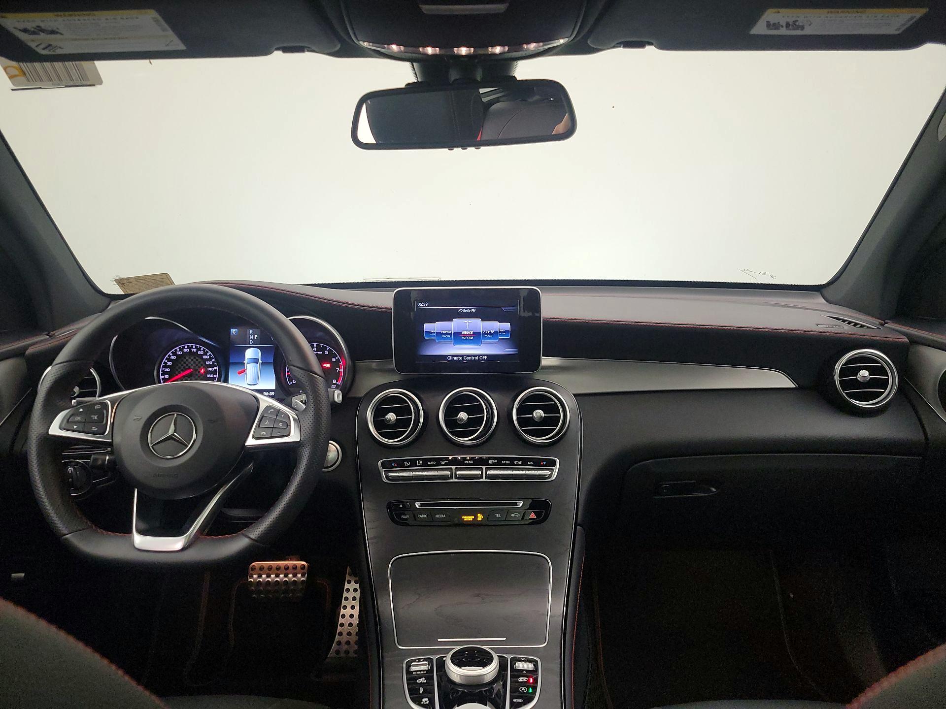 Thumbnail: 2019 Mercedes-Benz GLC - 9