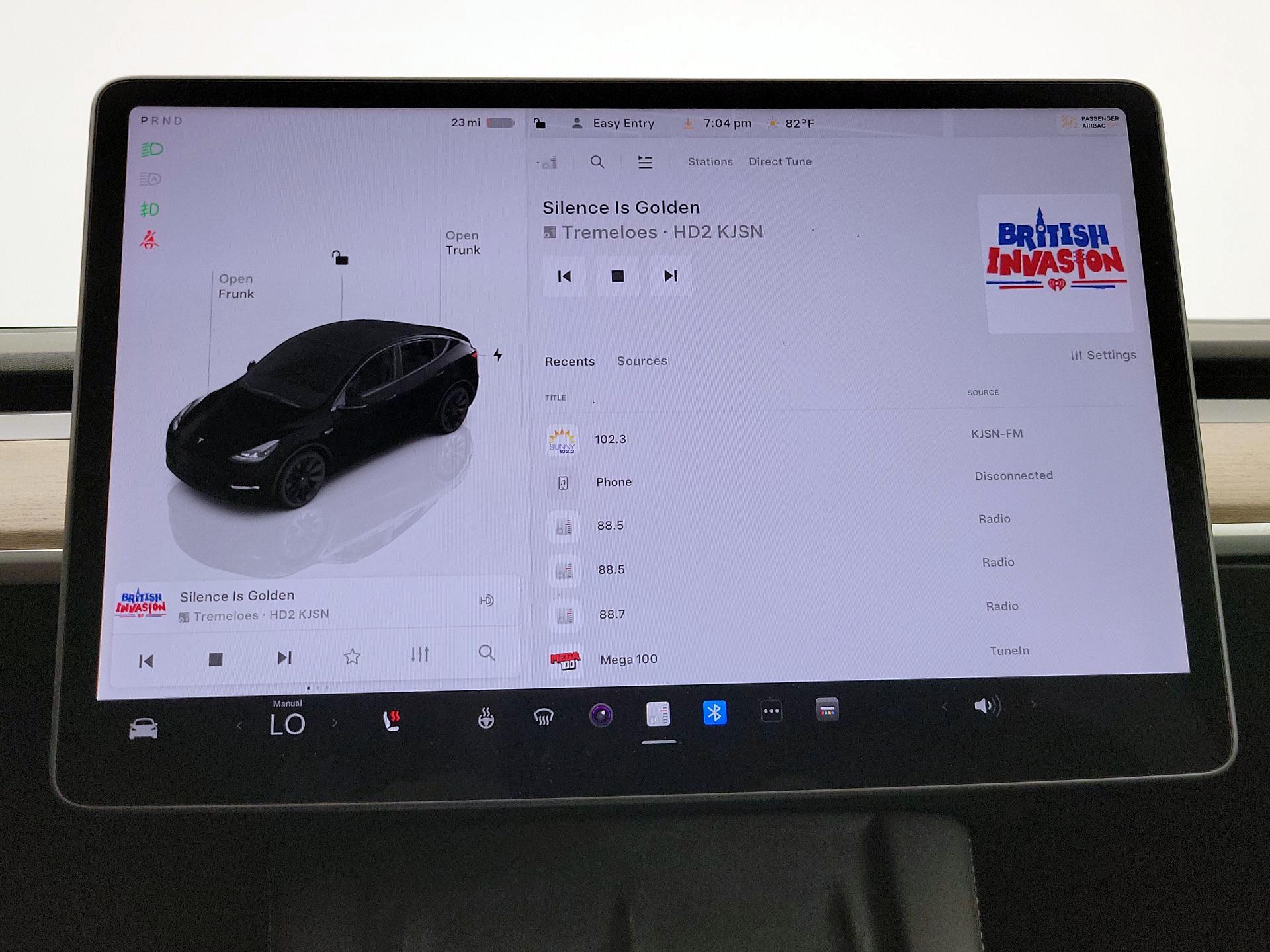 Thumbnail: 2023 Tesla Model Y - 15