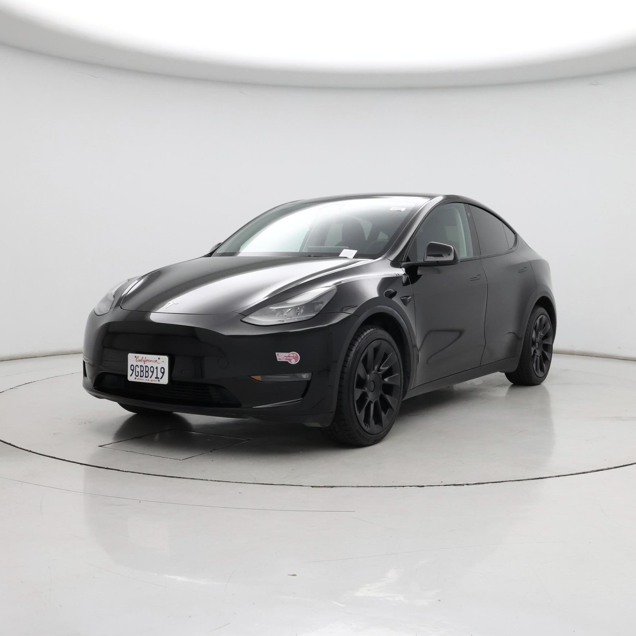 Thumbnail: 2023 Tesla Model Y - 4