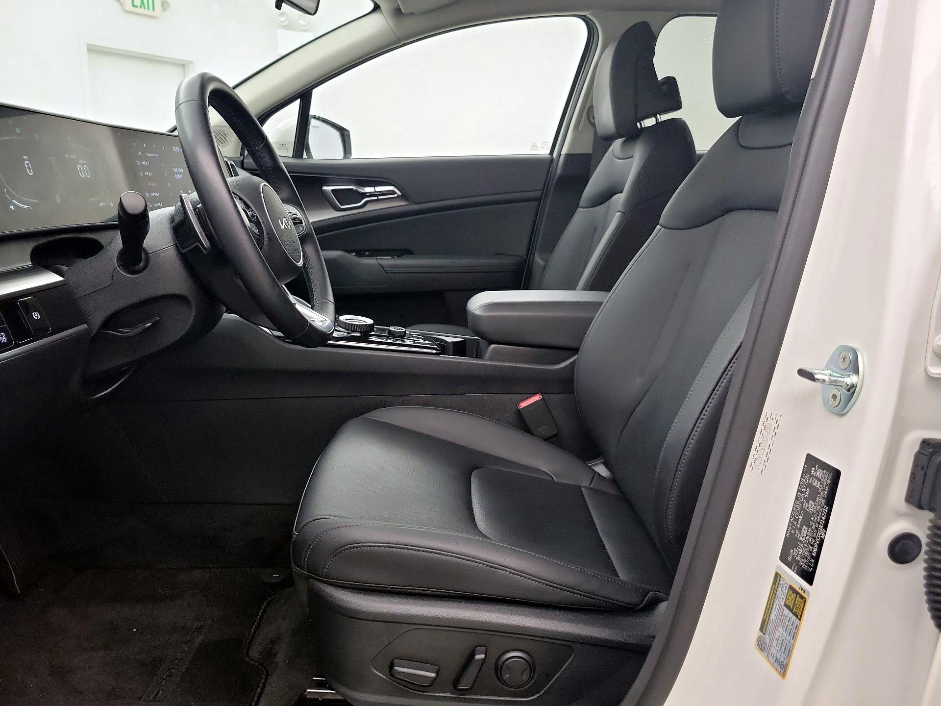 Thumbnail: 2024 Kia Sportage - 11