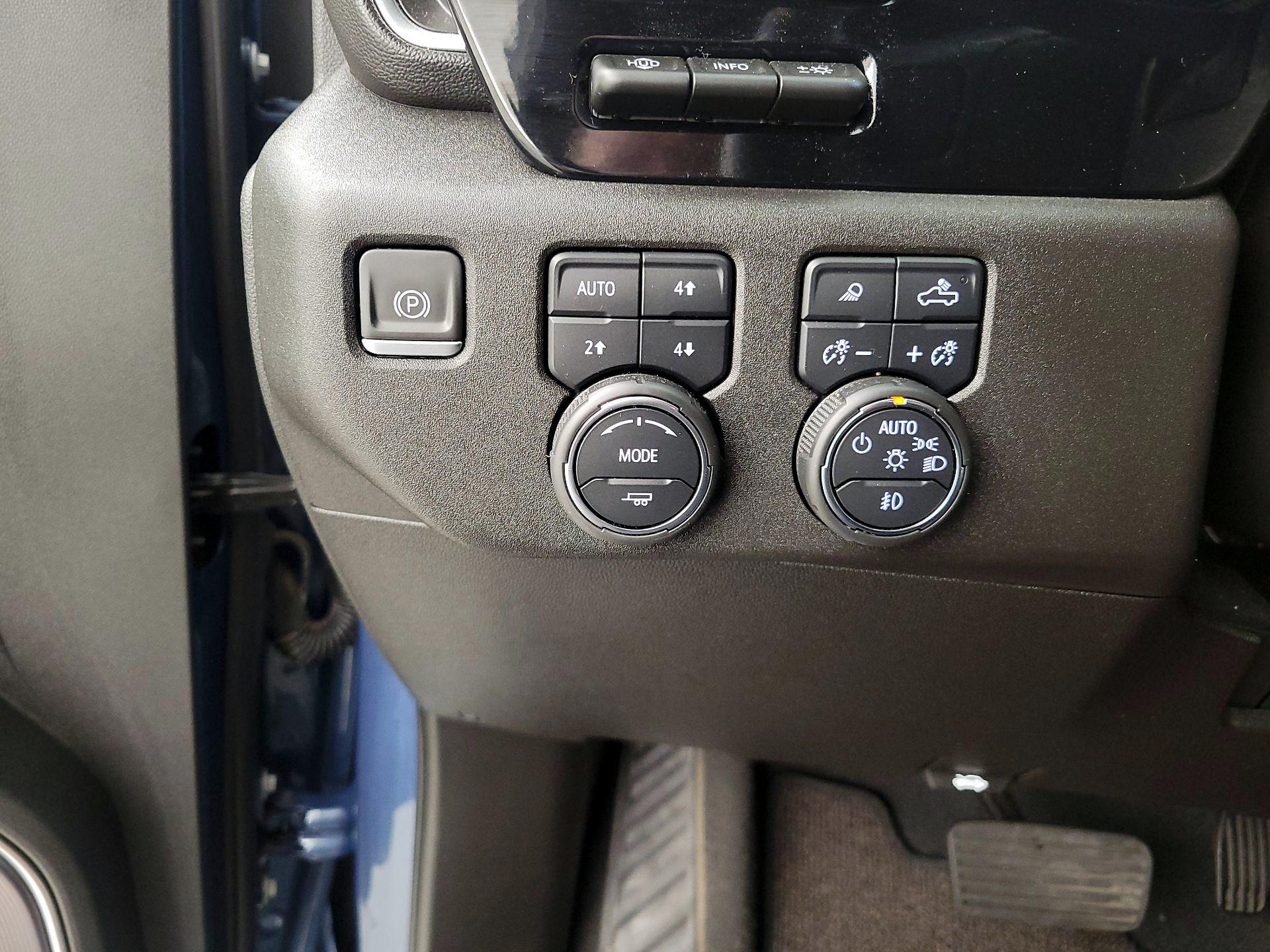 Thumbnail: 2024 Chevrolet Silverado 2500 - 13