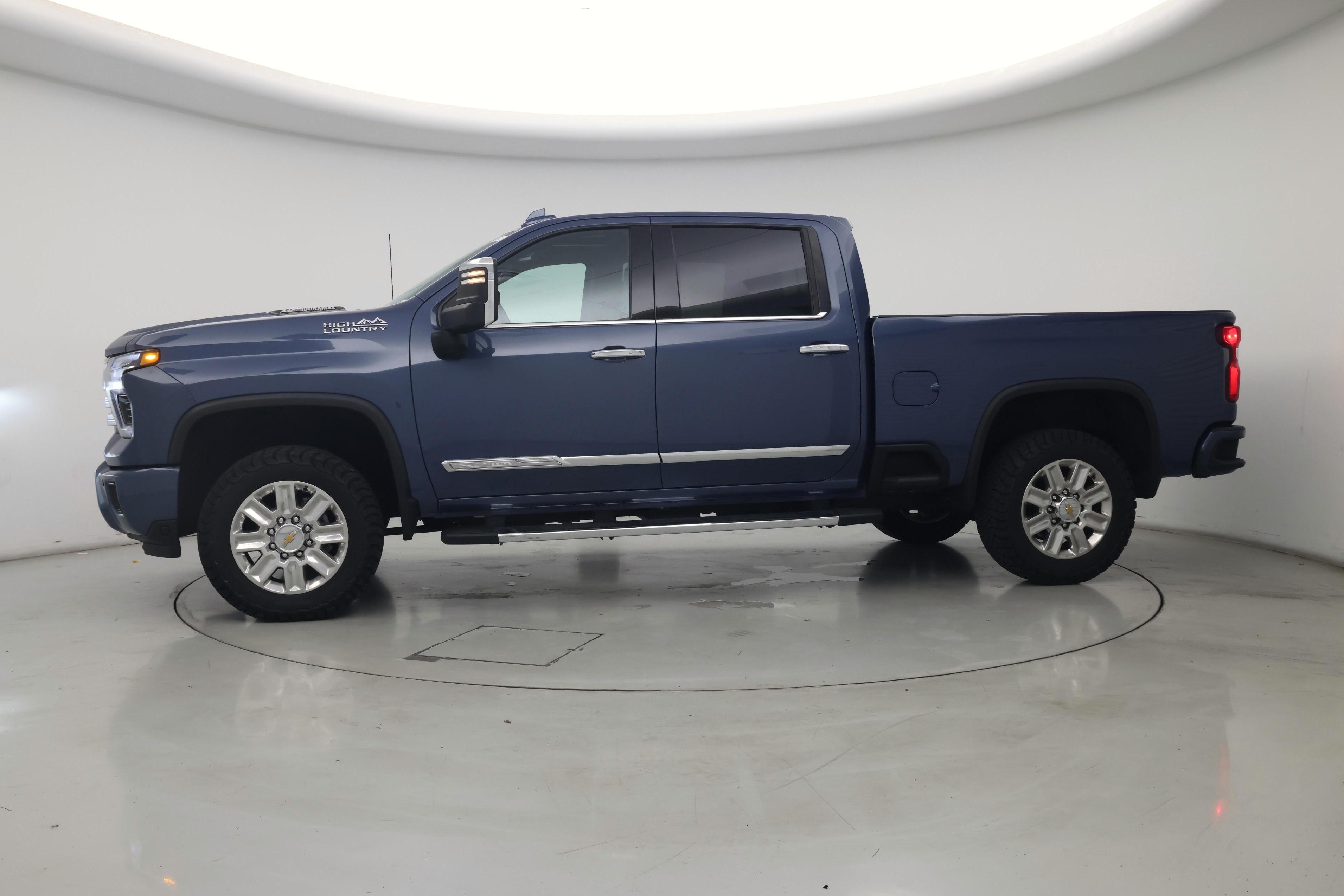 Thumbnail: 2024 Chevrolet Silverado 2500 - 3