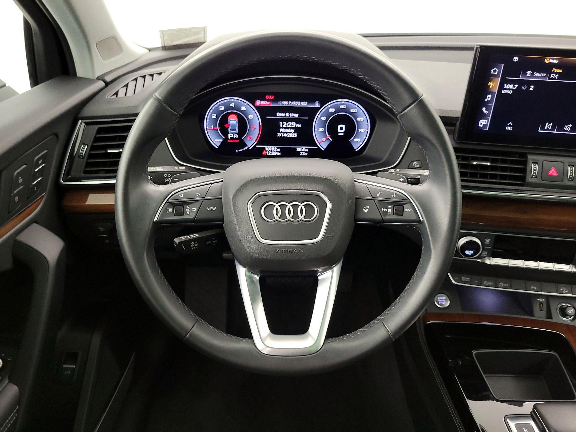 Thumbnail: 2022 Audi Q5 - 10