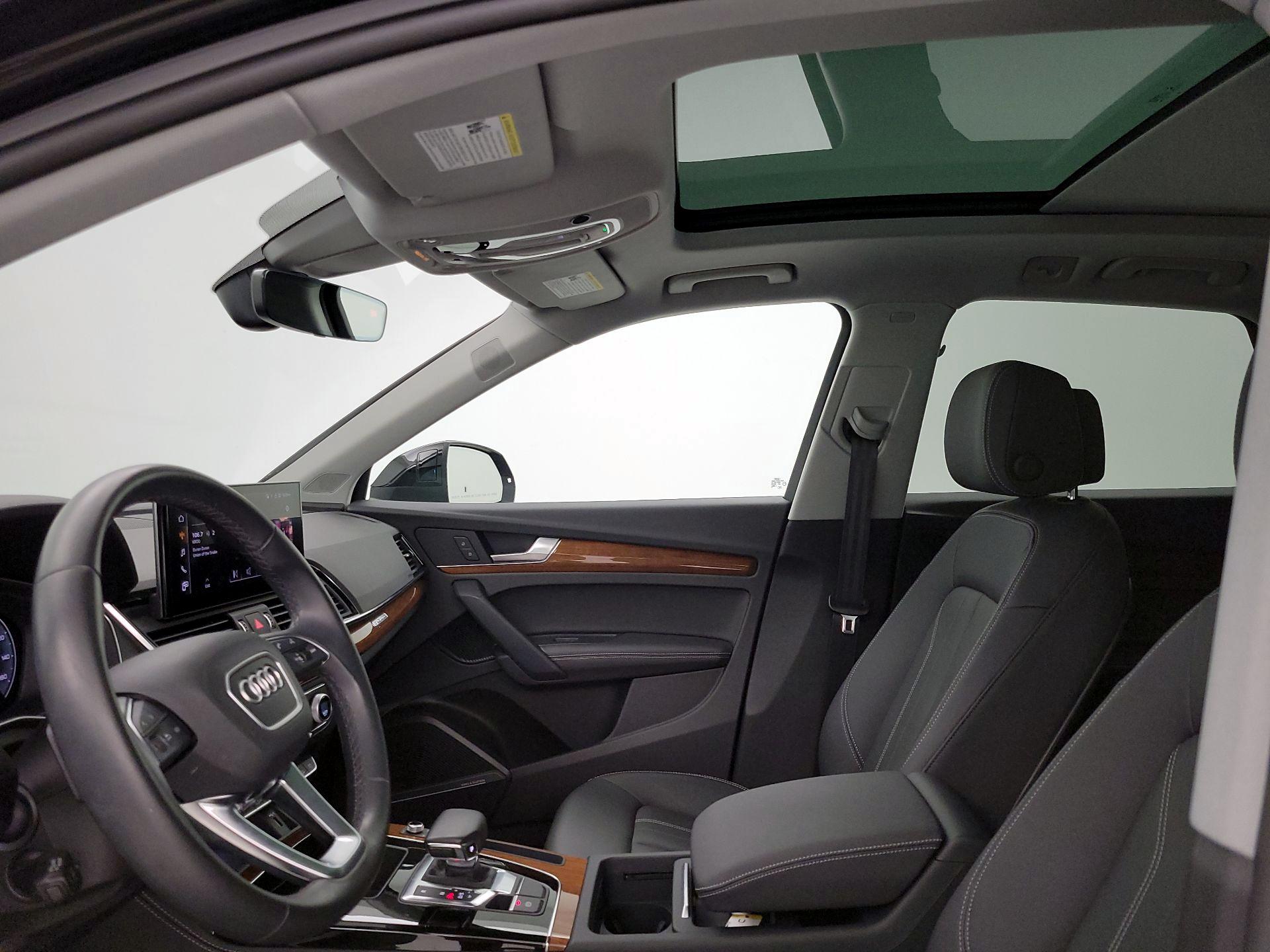 Thumbnail: 2022 Audi Q5 - 19