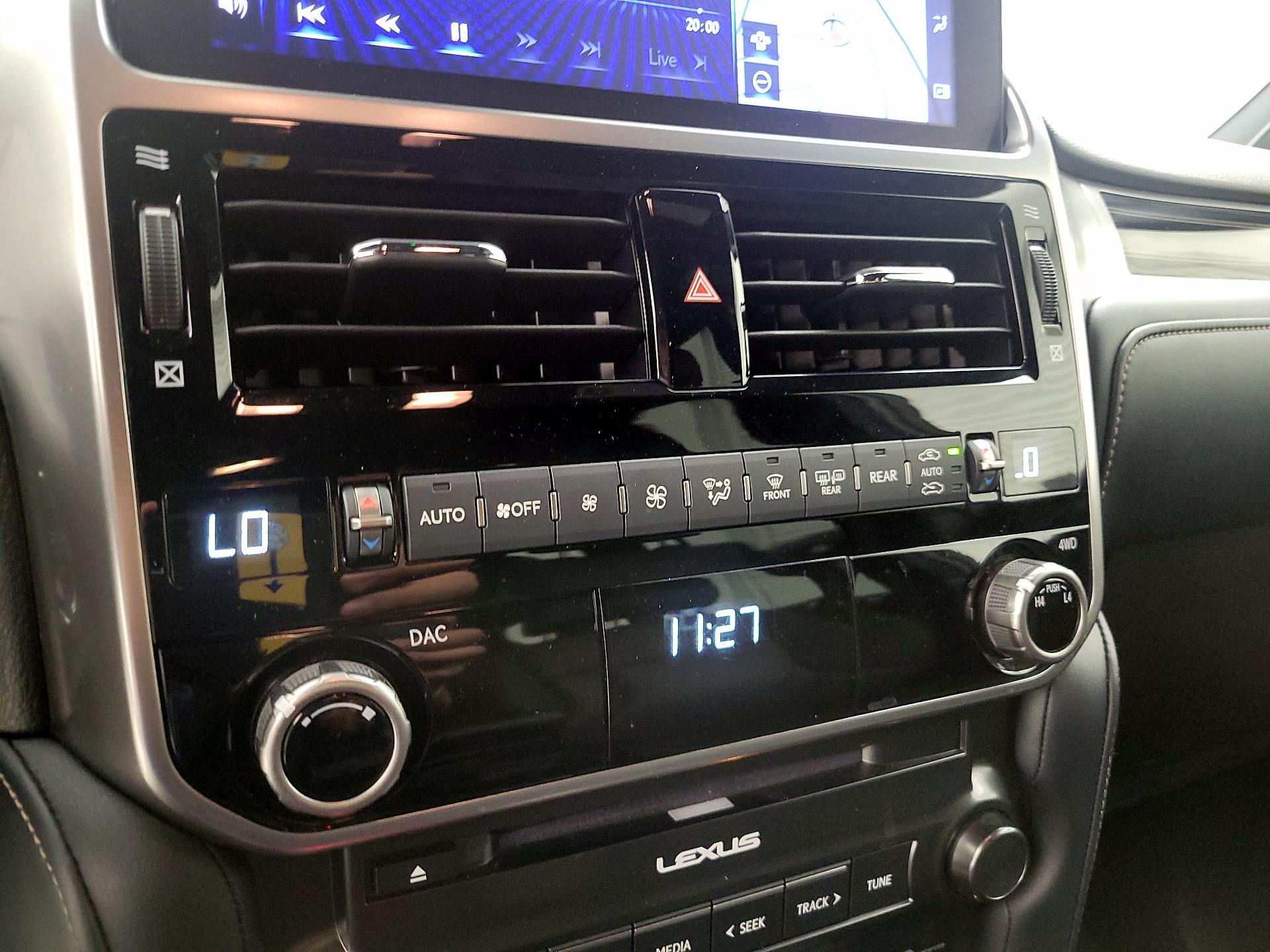 Thumbnail: 2023 Lexus GX - 17