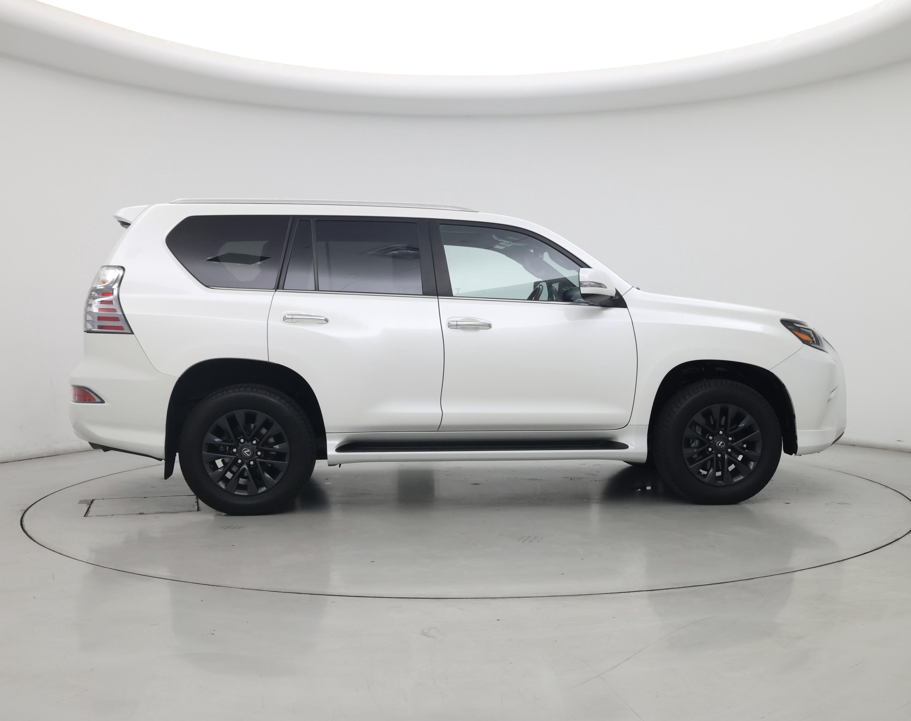 Thumbnail: 2023 Lexus GX - 7