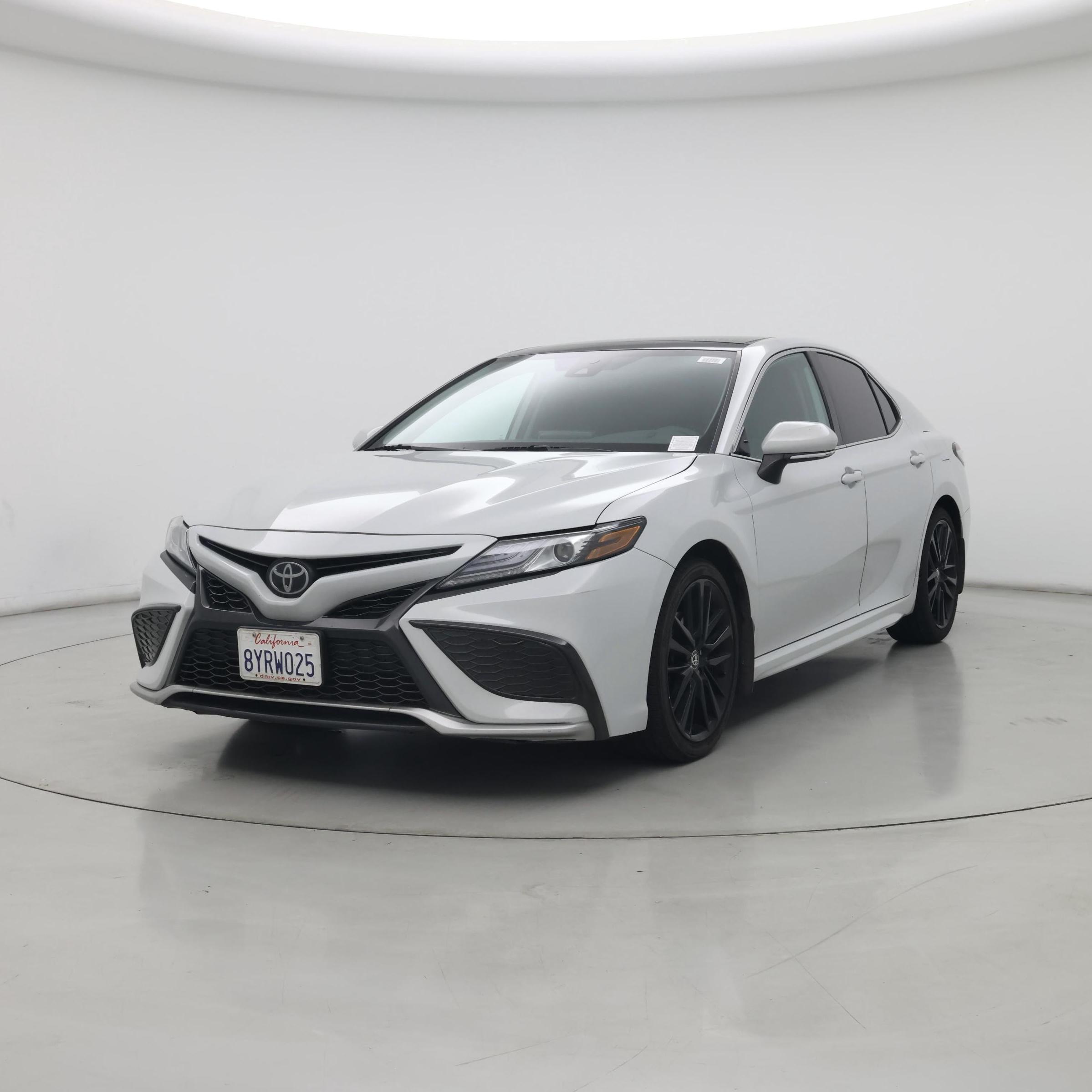 Thumbnail: 2022 Toyota Camry - 4