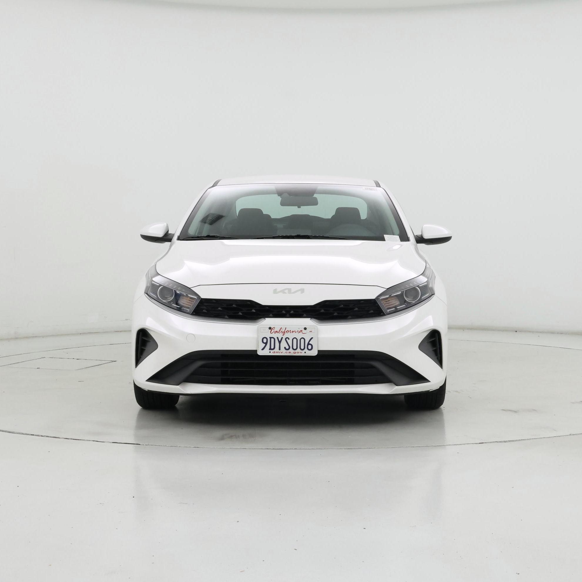 Thumbnail: 2023 Kia Forte - 5