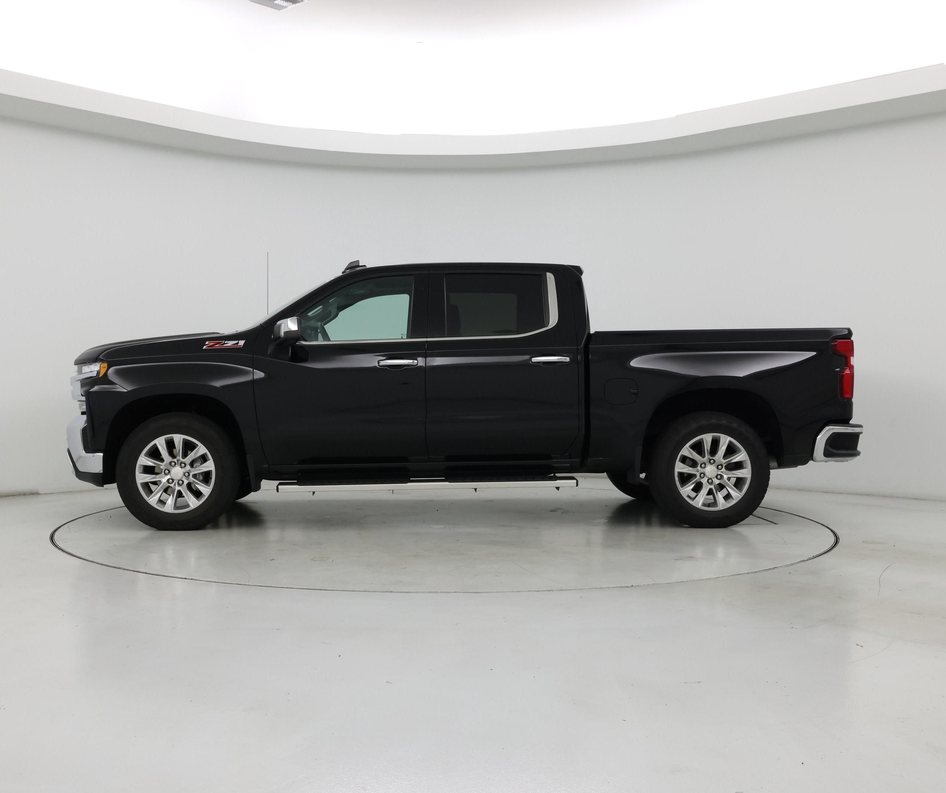 Thumbnail: 2022 Chevrolet Silverado 1500 - 3