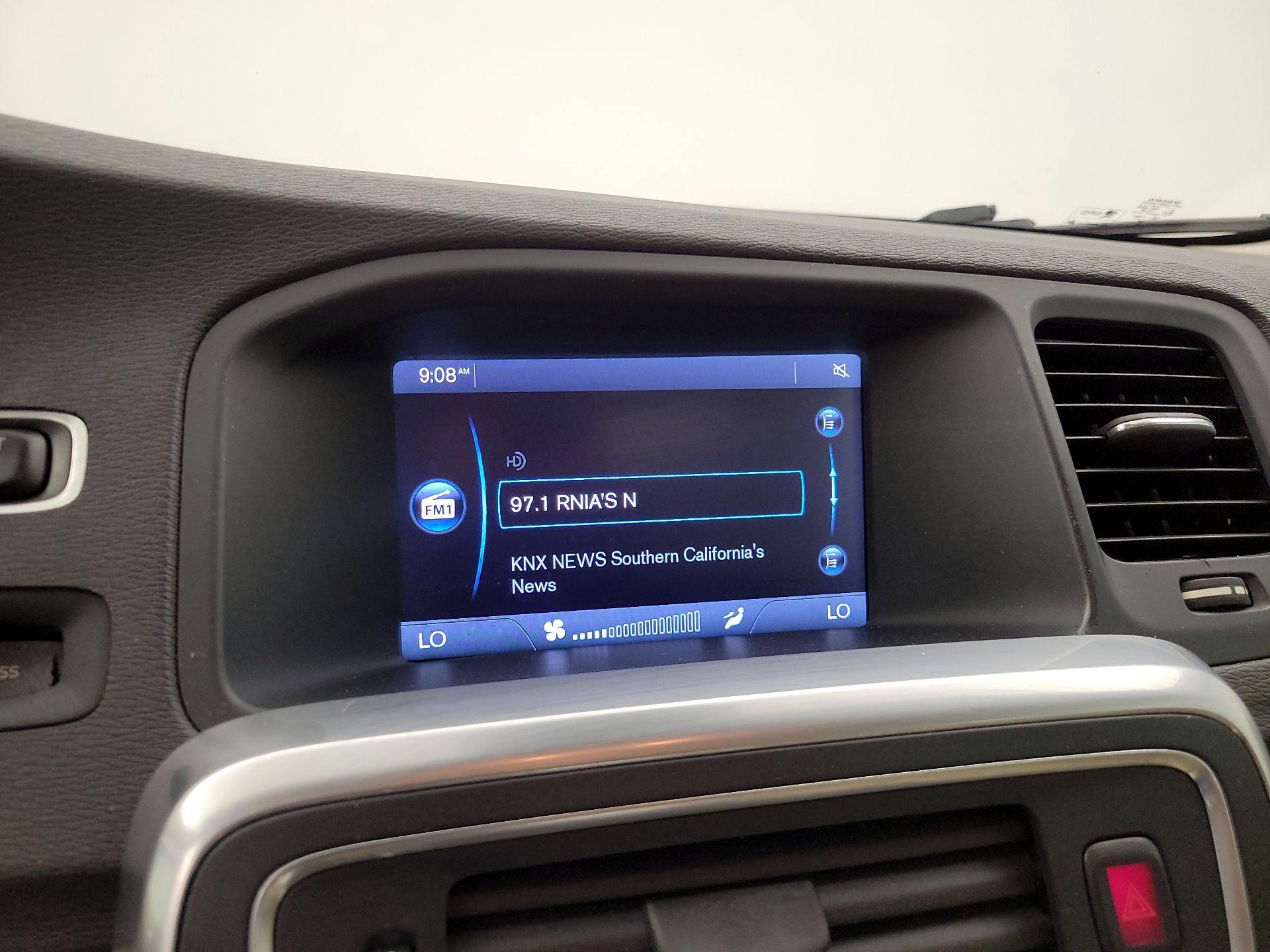 Thumbnail: 2014 Volvo S60 - 14