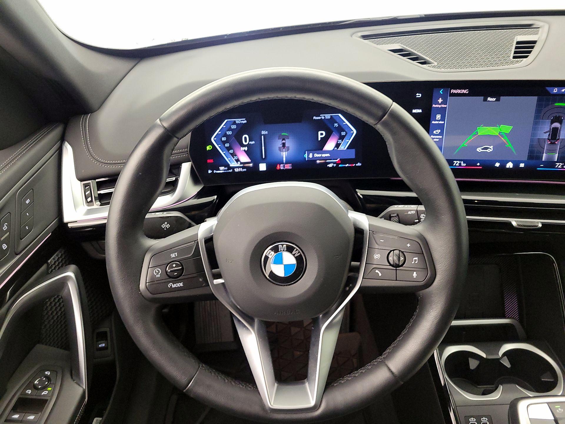 Thumbnail: 2025 BMW X1 - 10