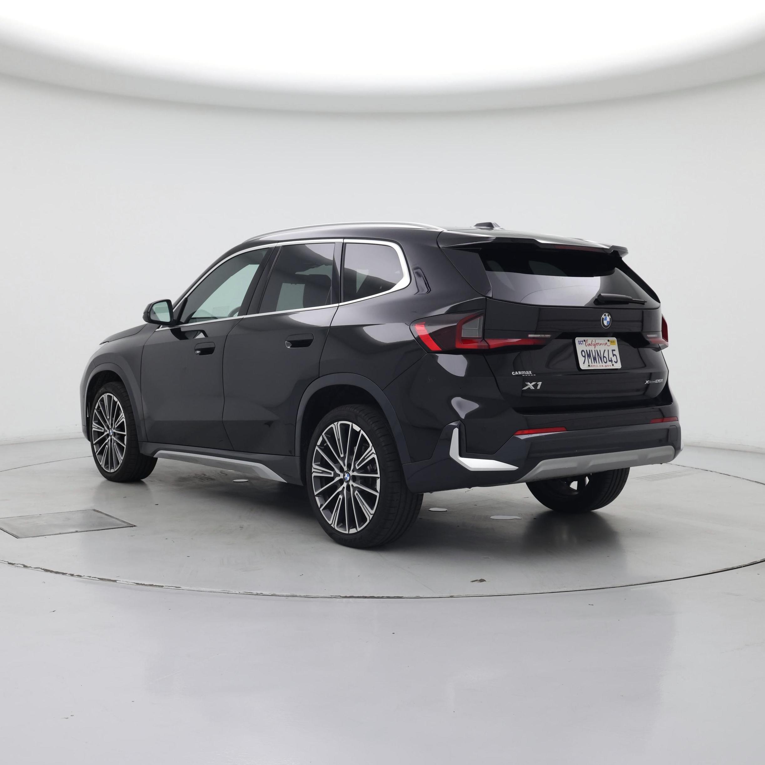 Thumbnail: 2025 BMW X1 - 2