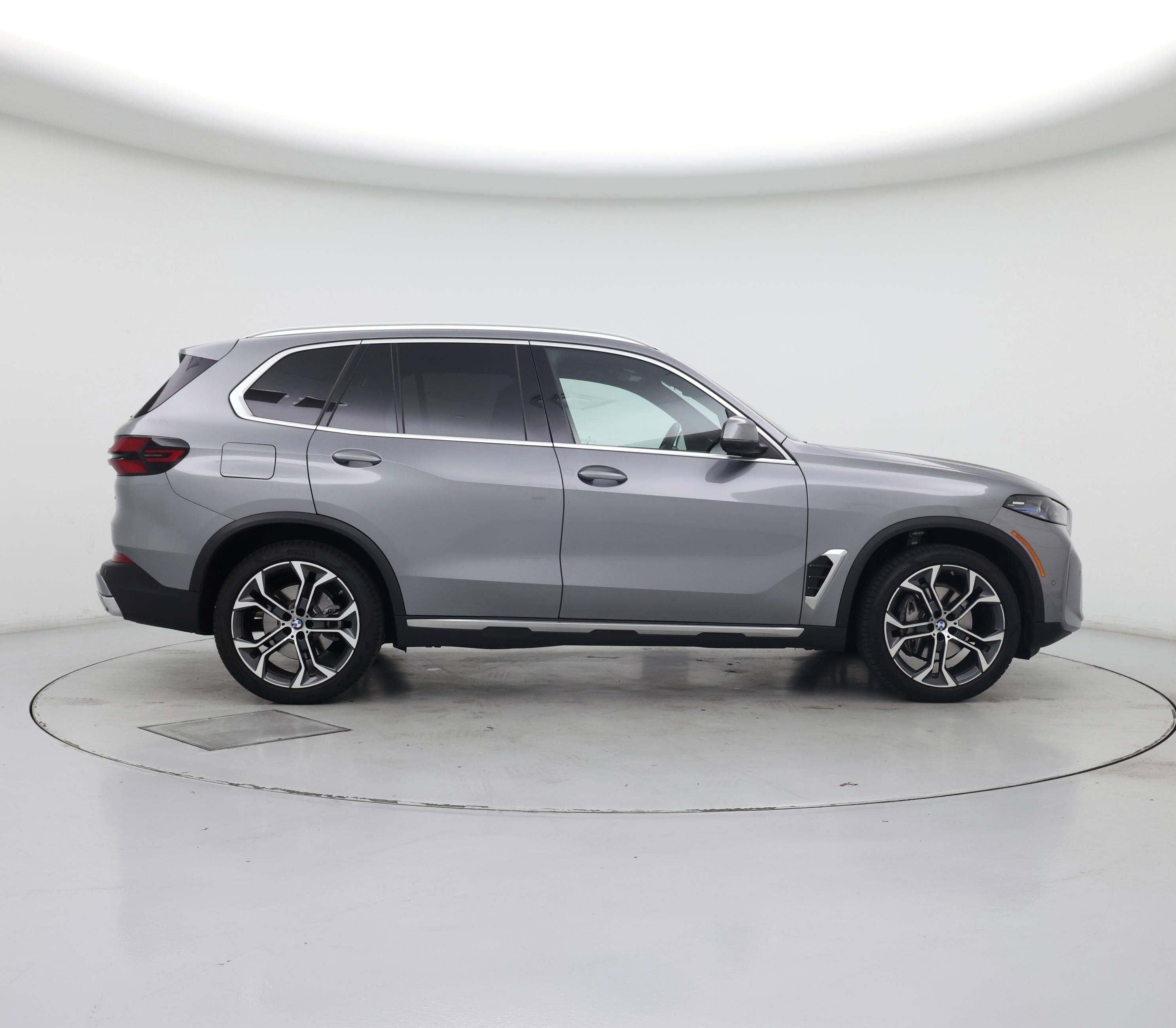 Thumbnail: 2025 BMW X5 - 7